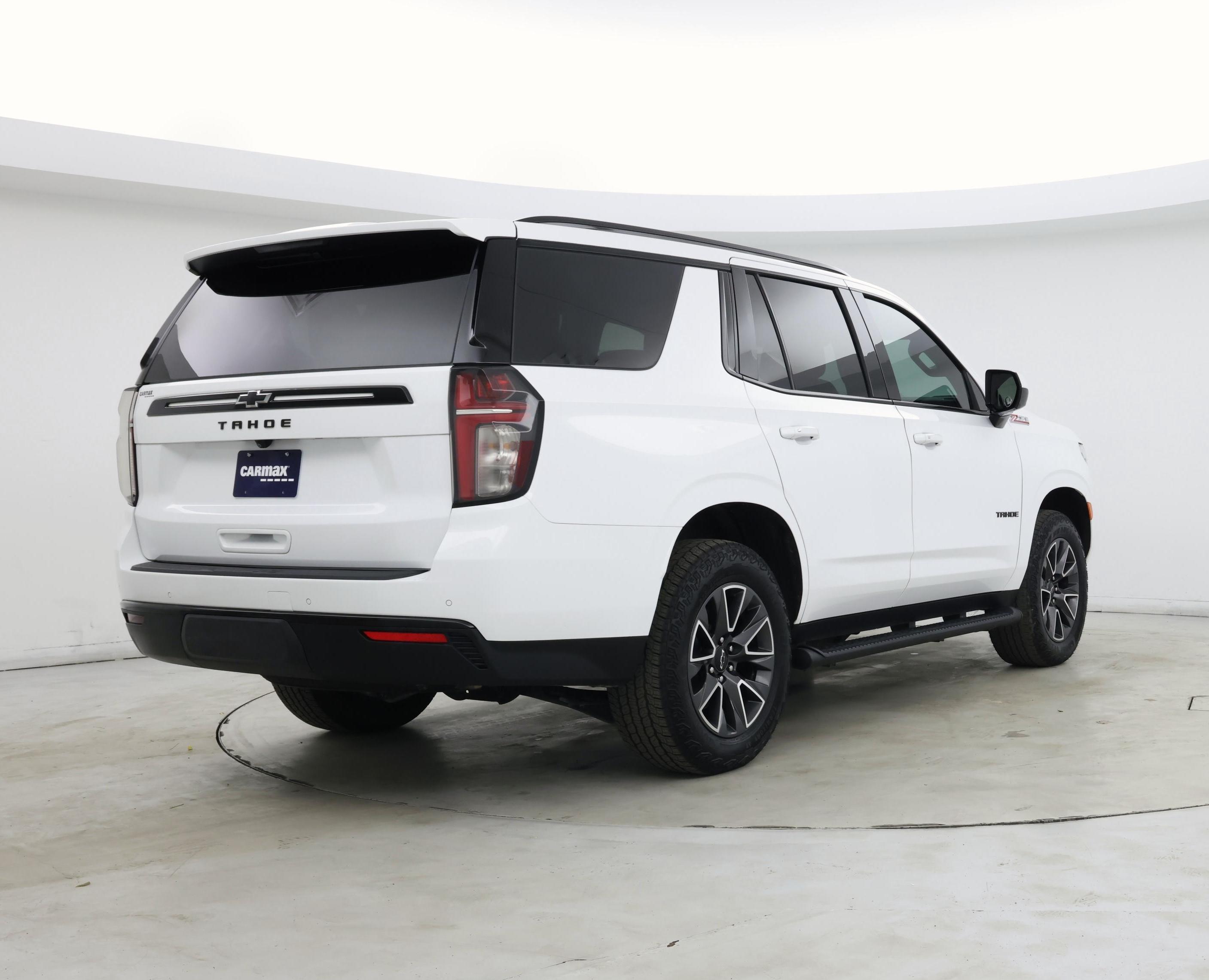 Thumbnail: 2024 Chevrolet Tahoe - 8