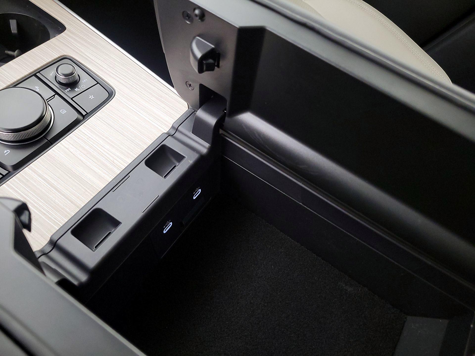 Thumbnail: 2024 Mazda CX-90 - 19