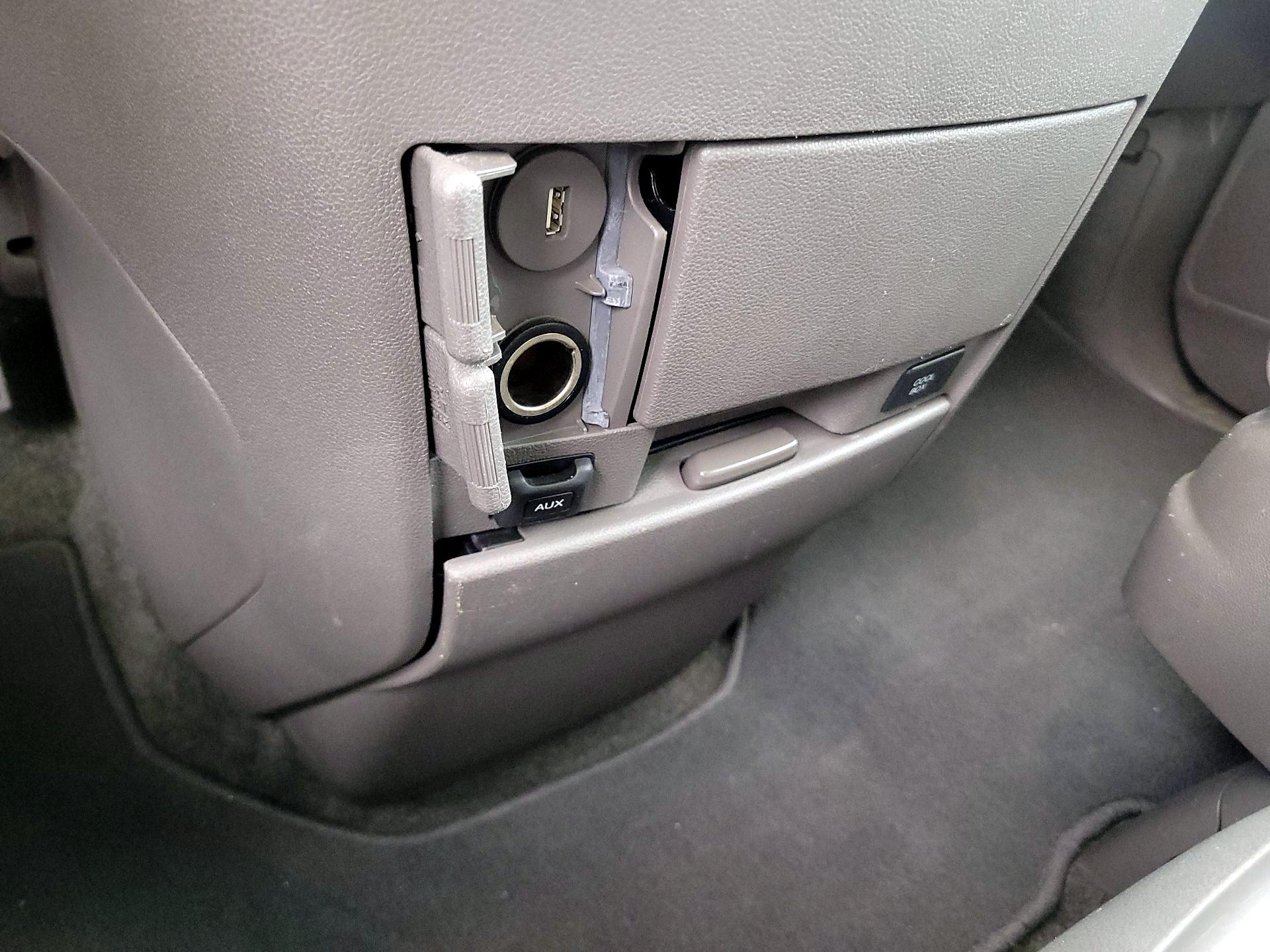 Thumbnail: 2016 Honda Odyssey - 18