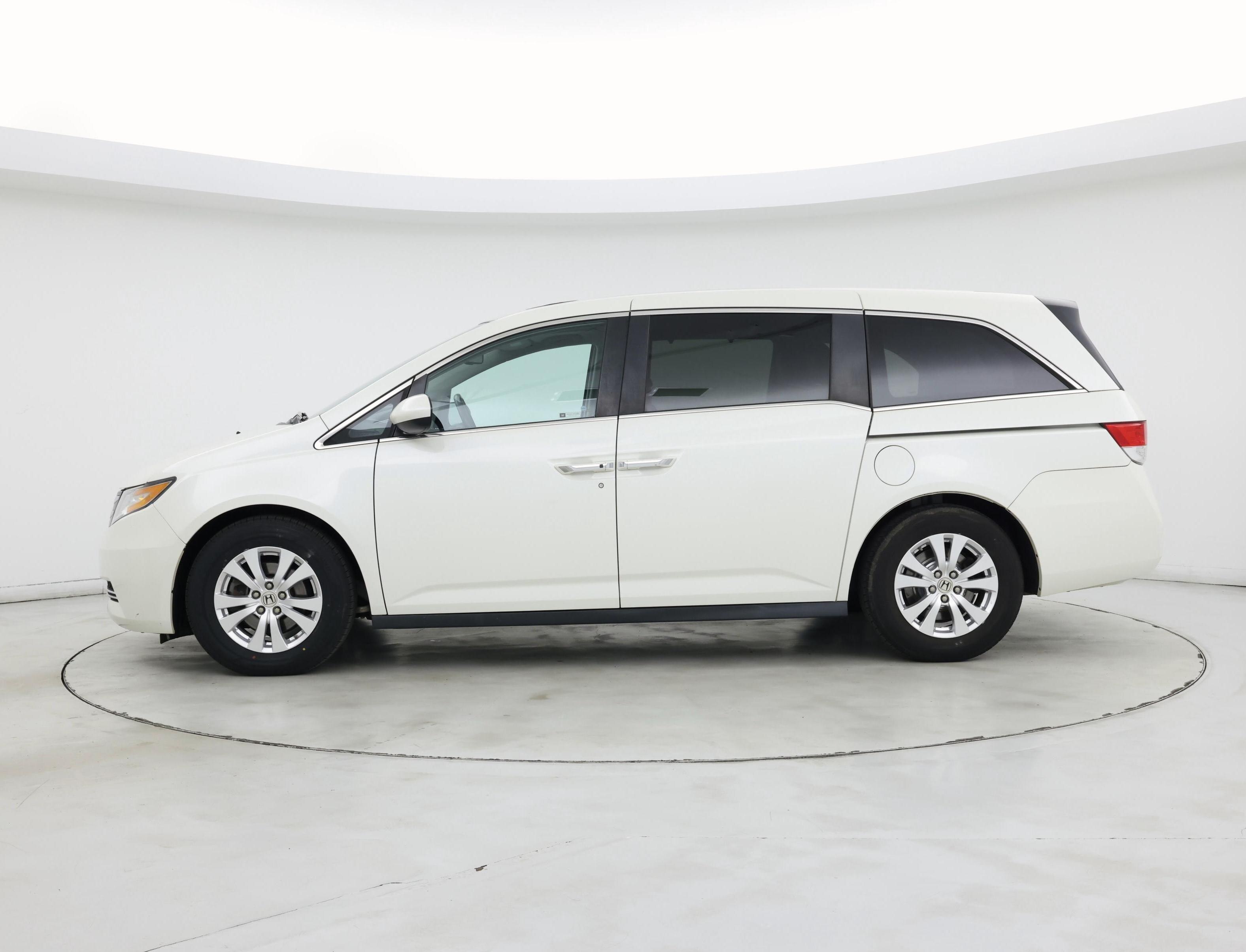 Thumbnail: 2016 Honda Odyssey - 3