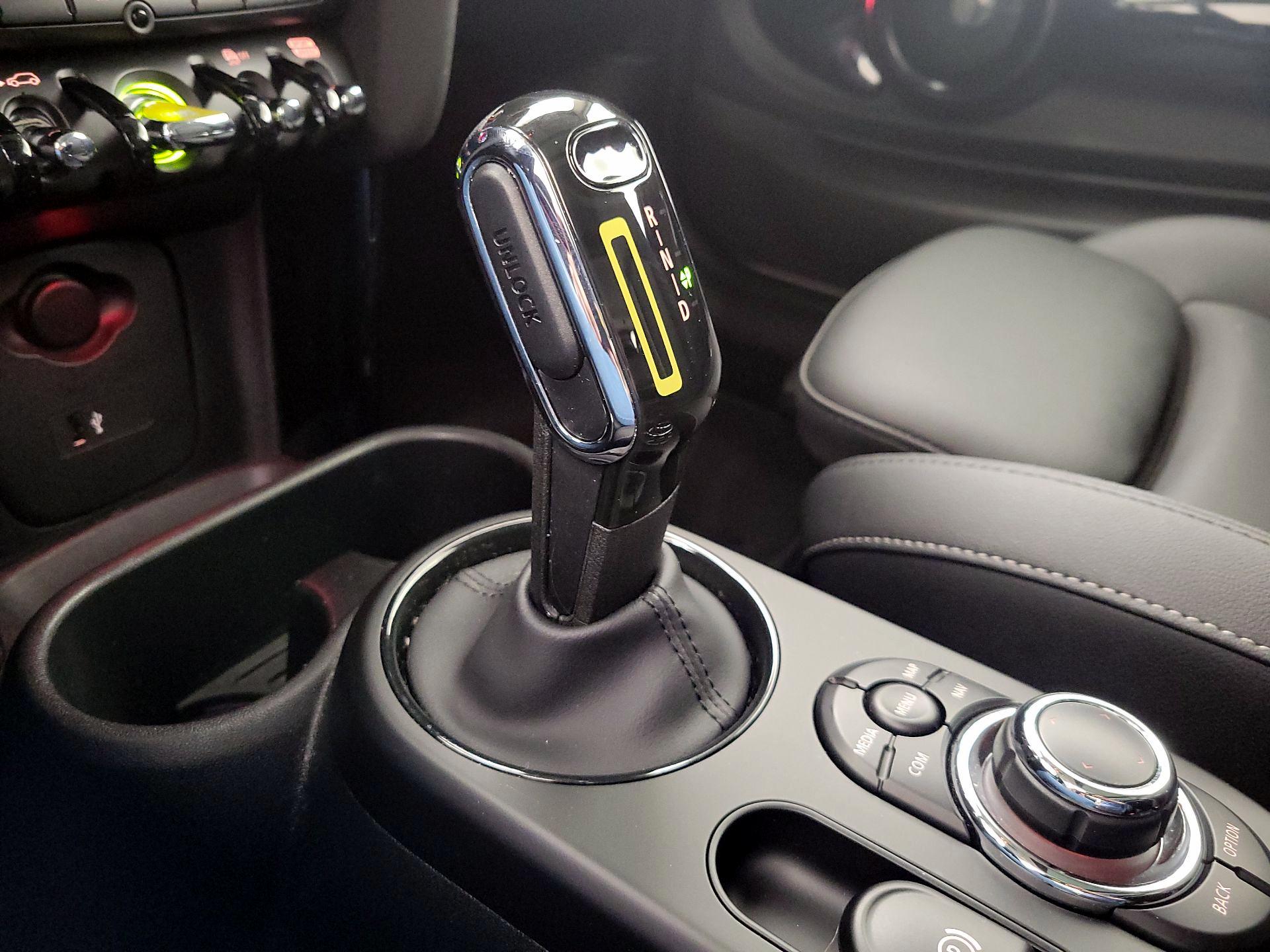 Thumbnail: 2024 MINI Cooper Hardtop - 18