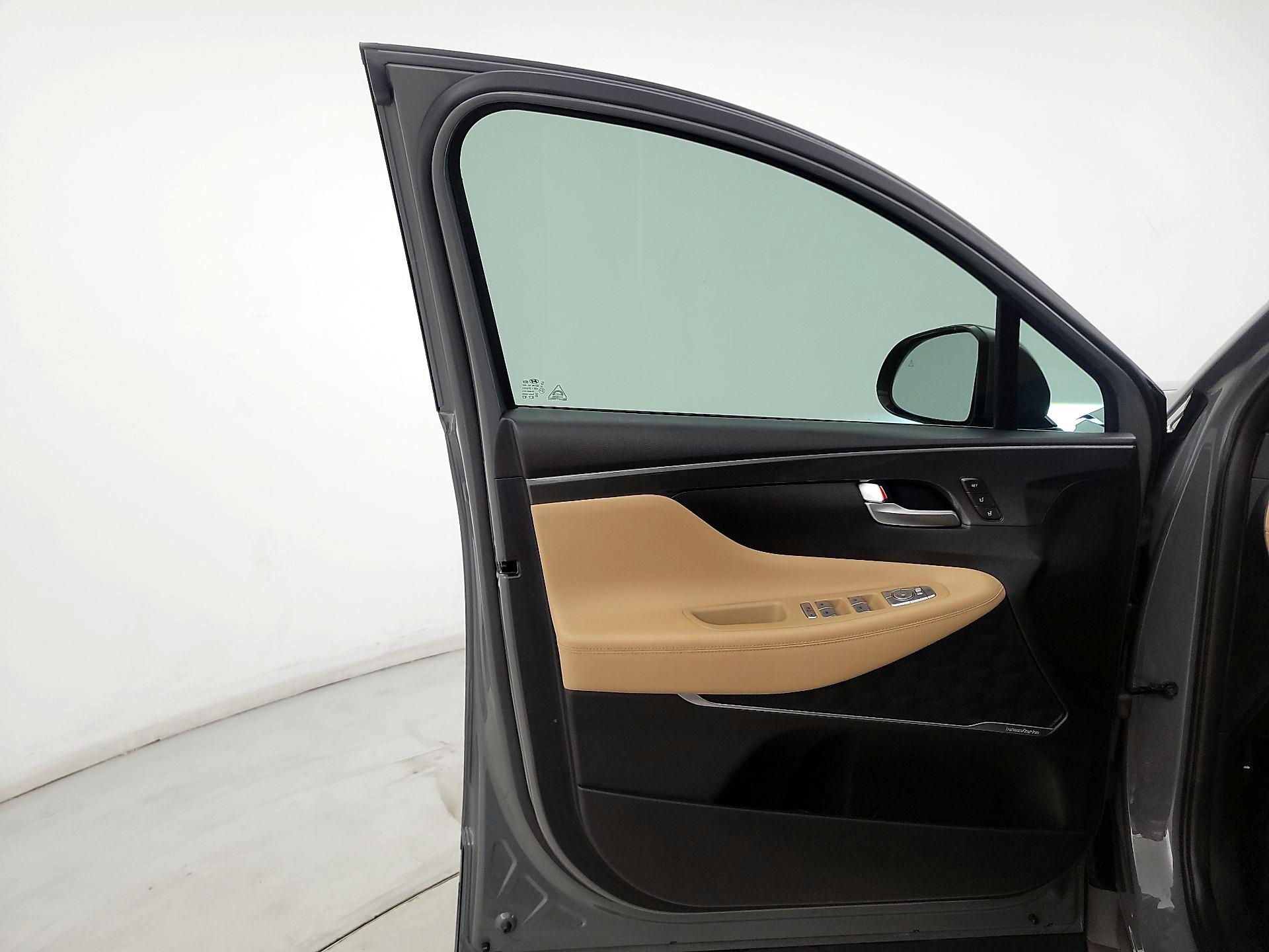 Thumbnail: 2023 Hyundai Santa Fe - 12