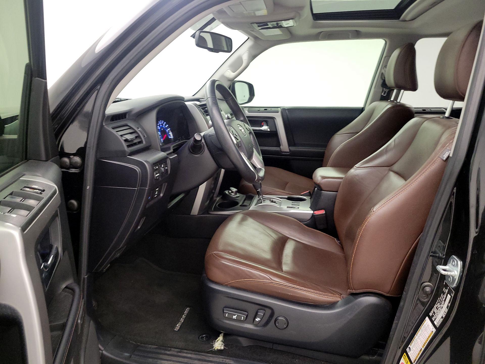 Thumbnail: 2019 Toyota 4Runner - 11