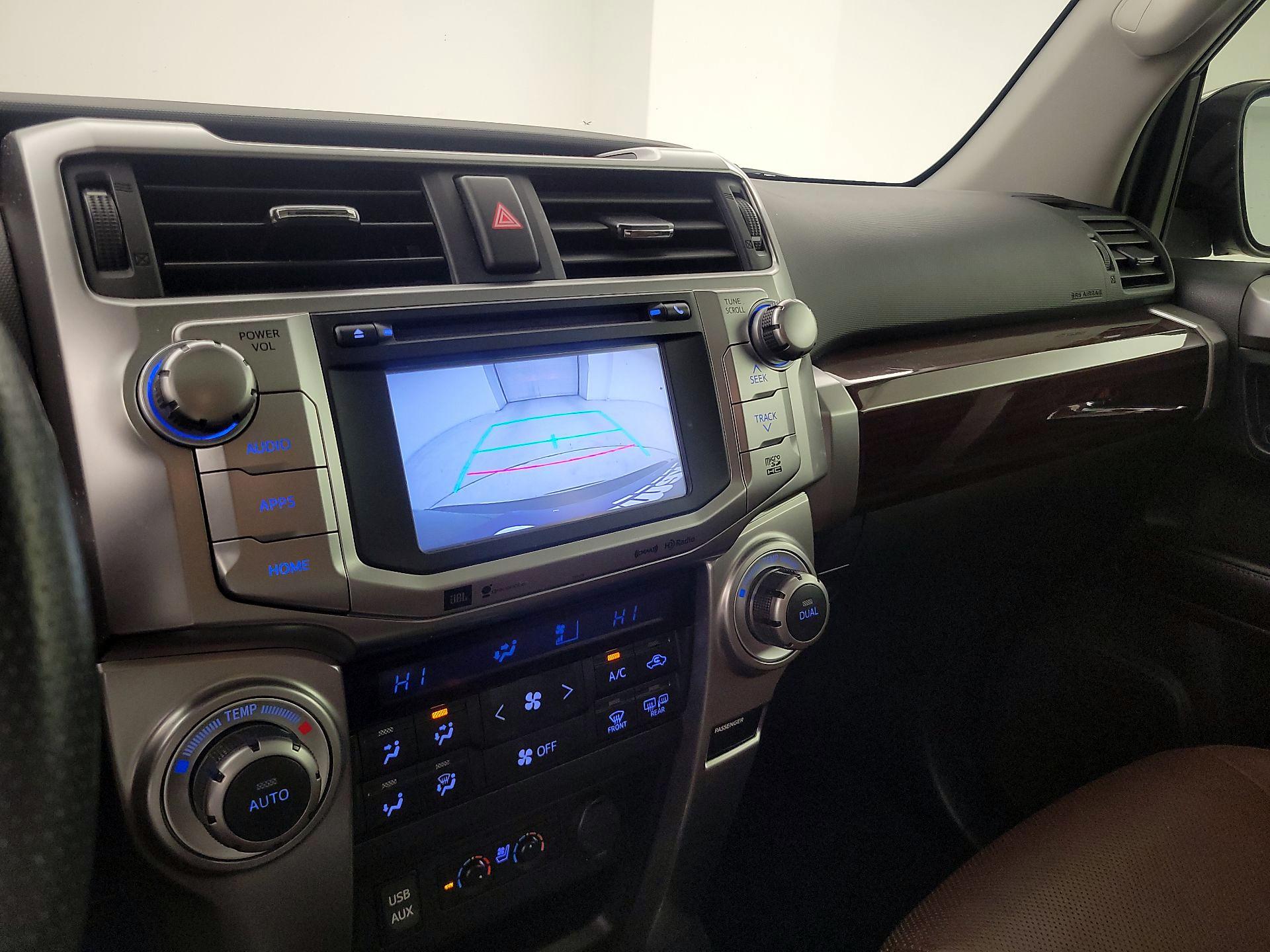 Thumbnail: 2019 Toyota 4Runner - 15