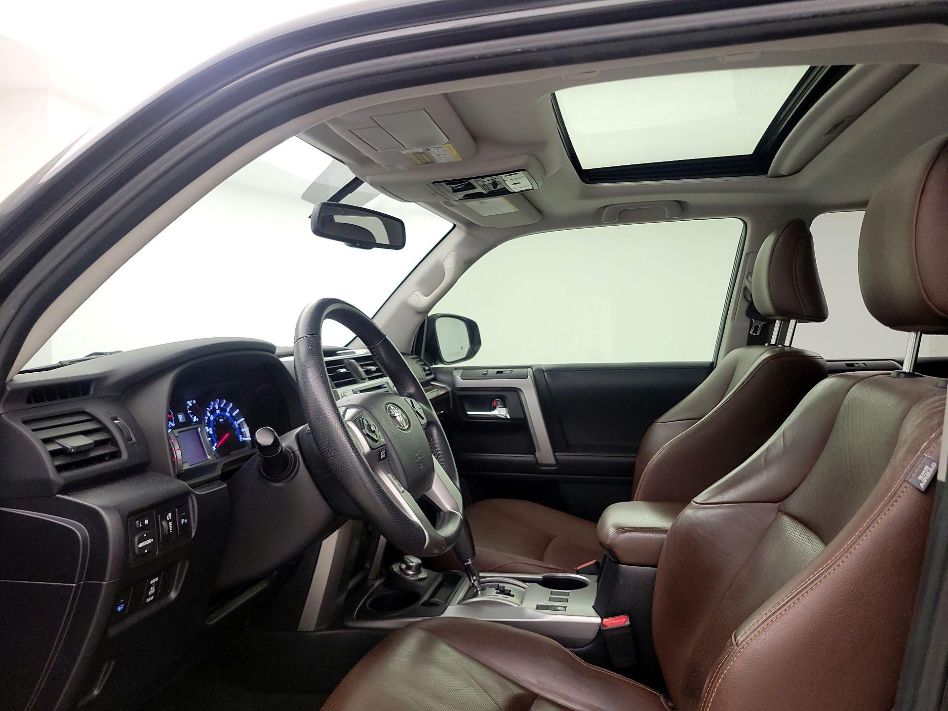 Thumbnail: 2019 Toyota 4Runner - 20