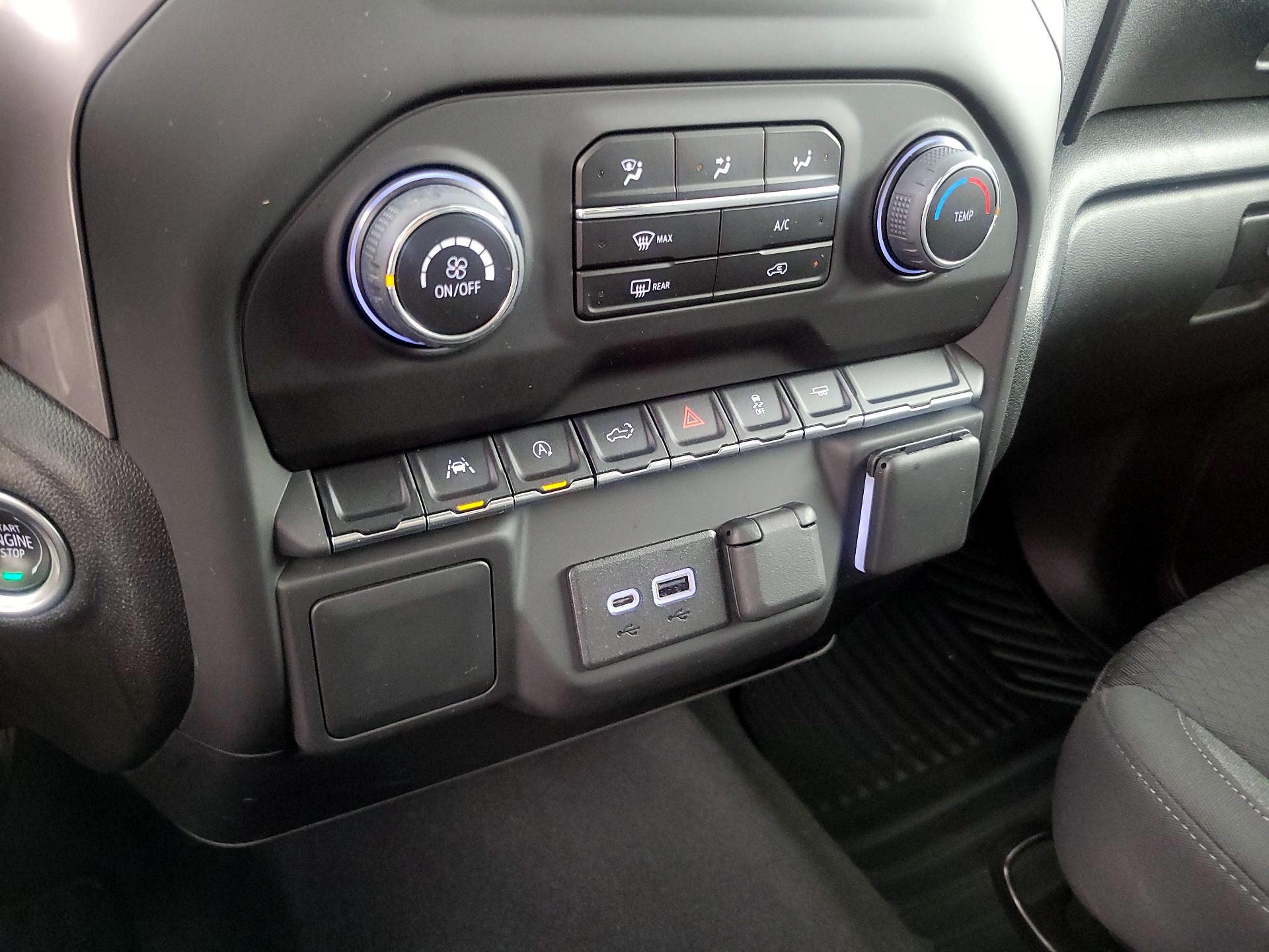 Thumbnail: 2023 Chevrolet Silverado 1500 - 16