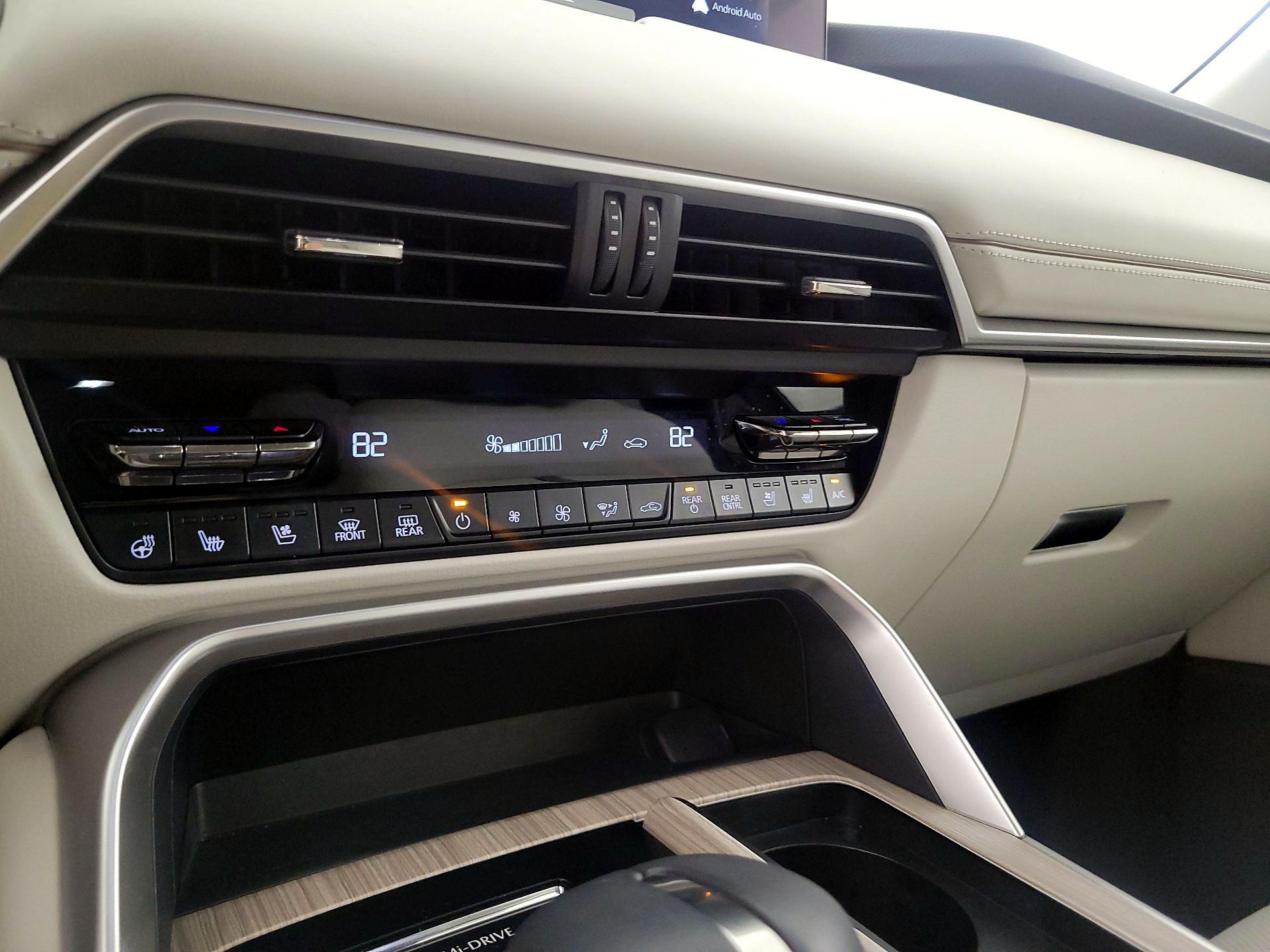 Thumbnail: 2024 Mazda CX-90 - 17