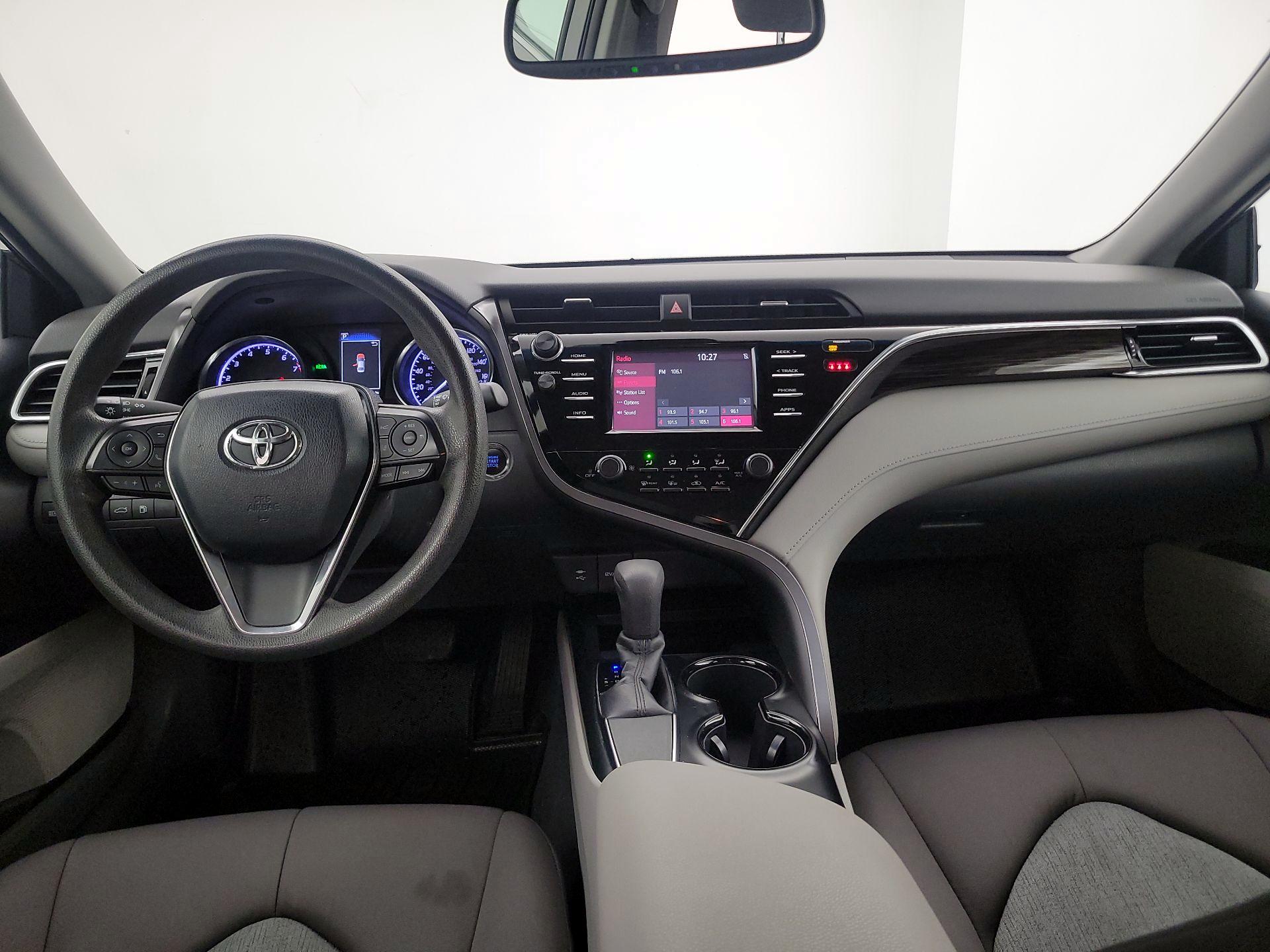 Thumbnail: 2018 Toyota Camry - 9