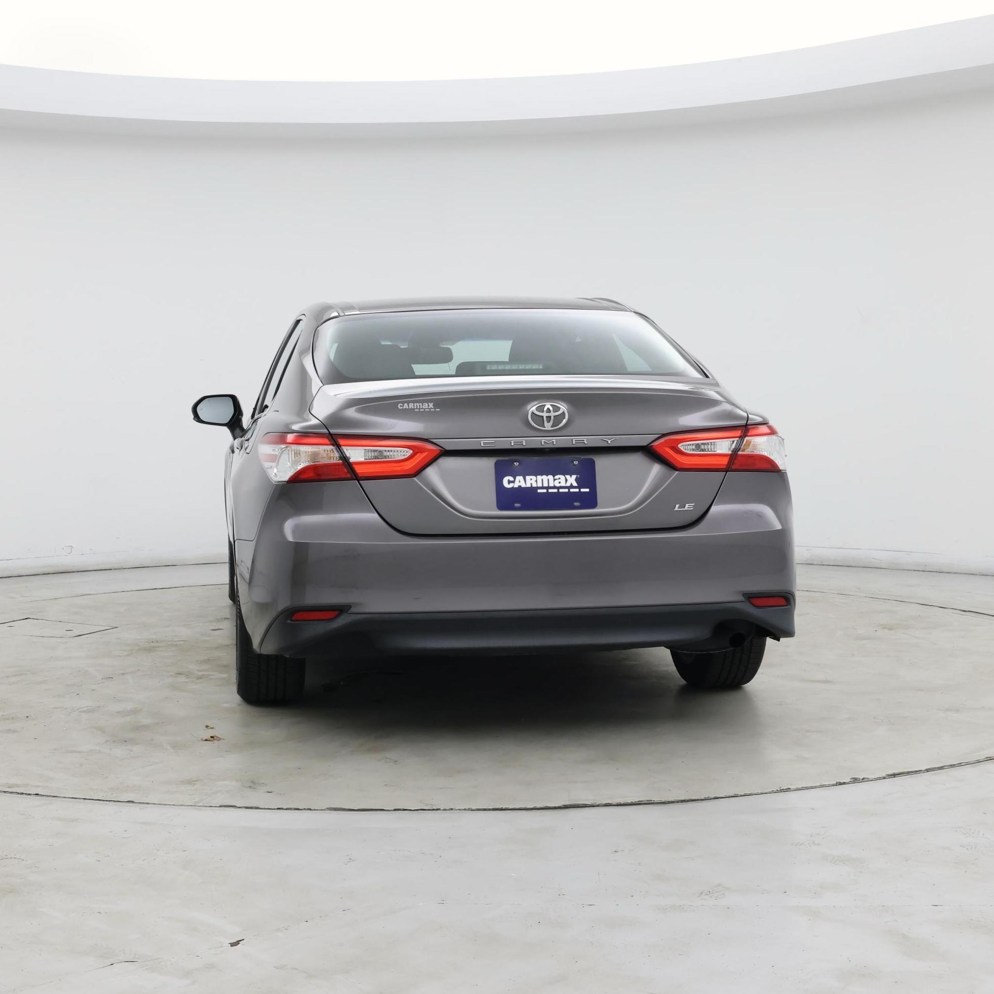 Thumbnail: 2018 Toyota Camry - 6