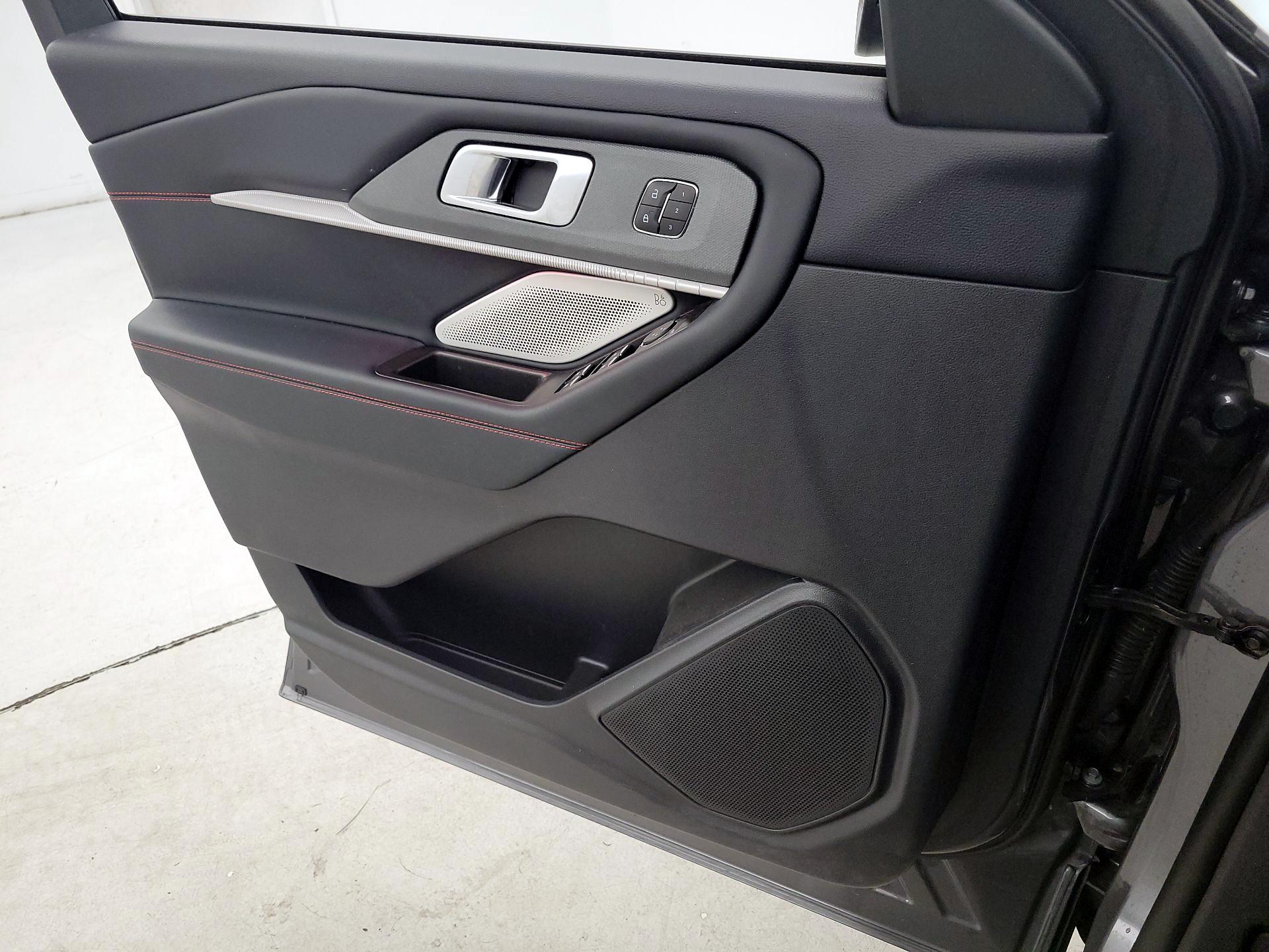 Thumbnail: 2025 Ford Explorer - 12