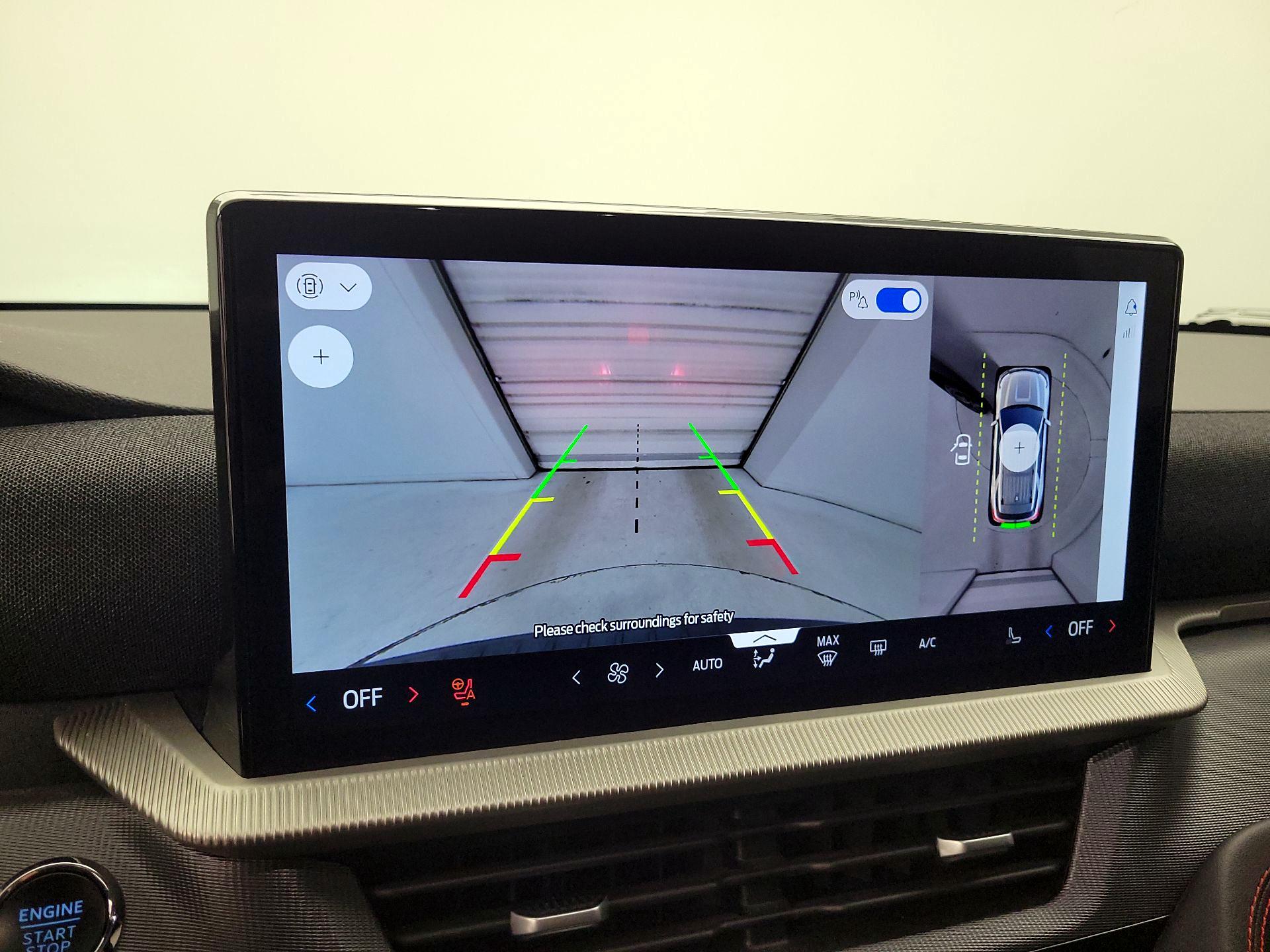 Thumbnail: 2025 Ford Explorer - 14