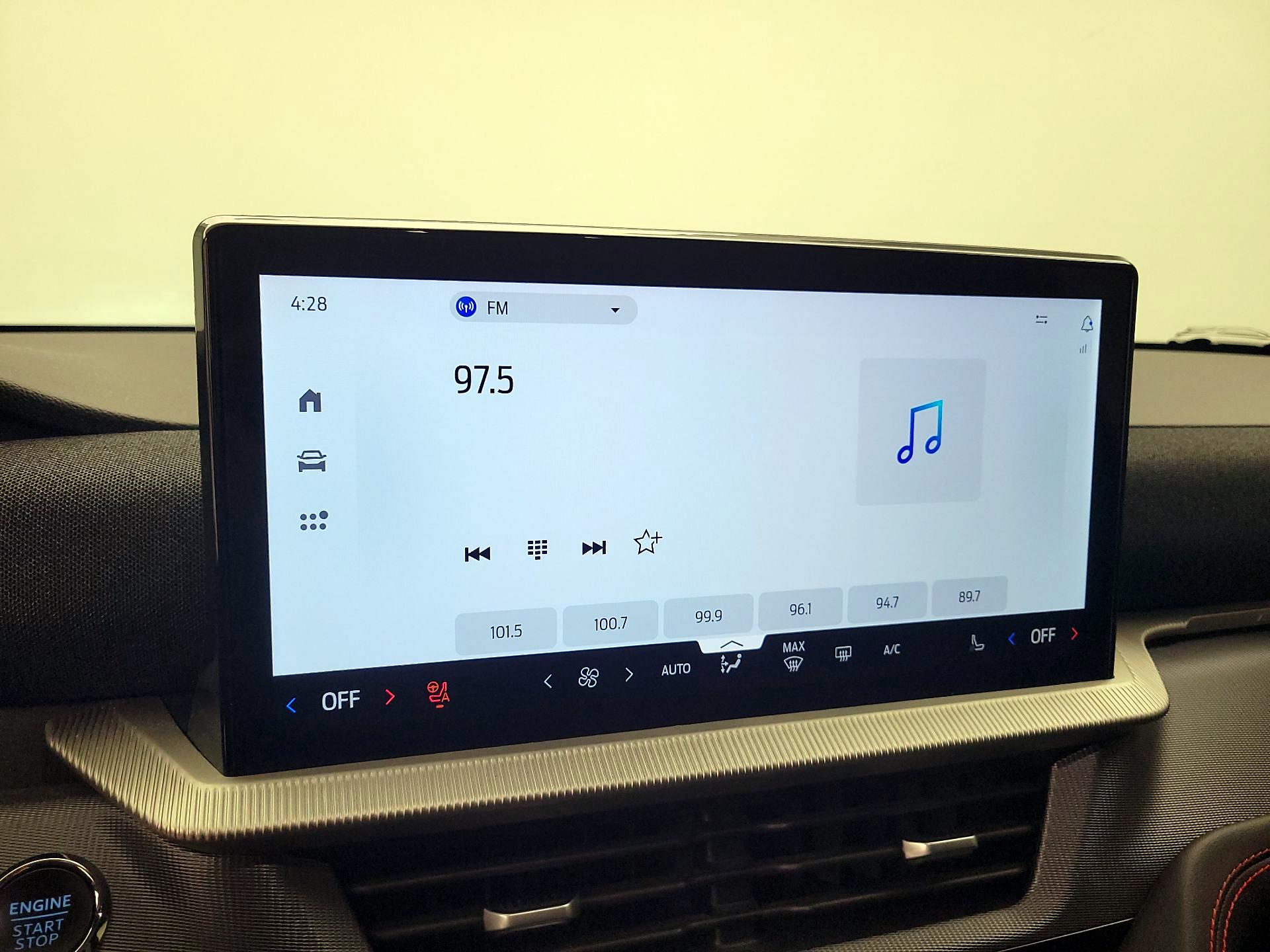 Thumbnail: 2025 Ford Explorer - 15