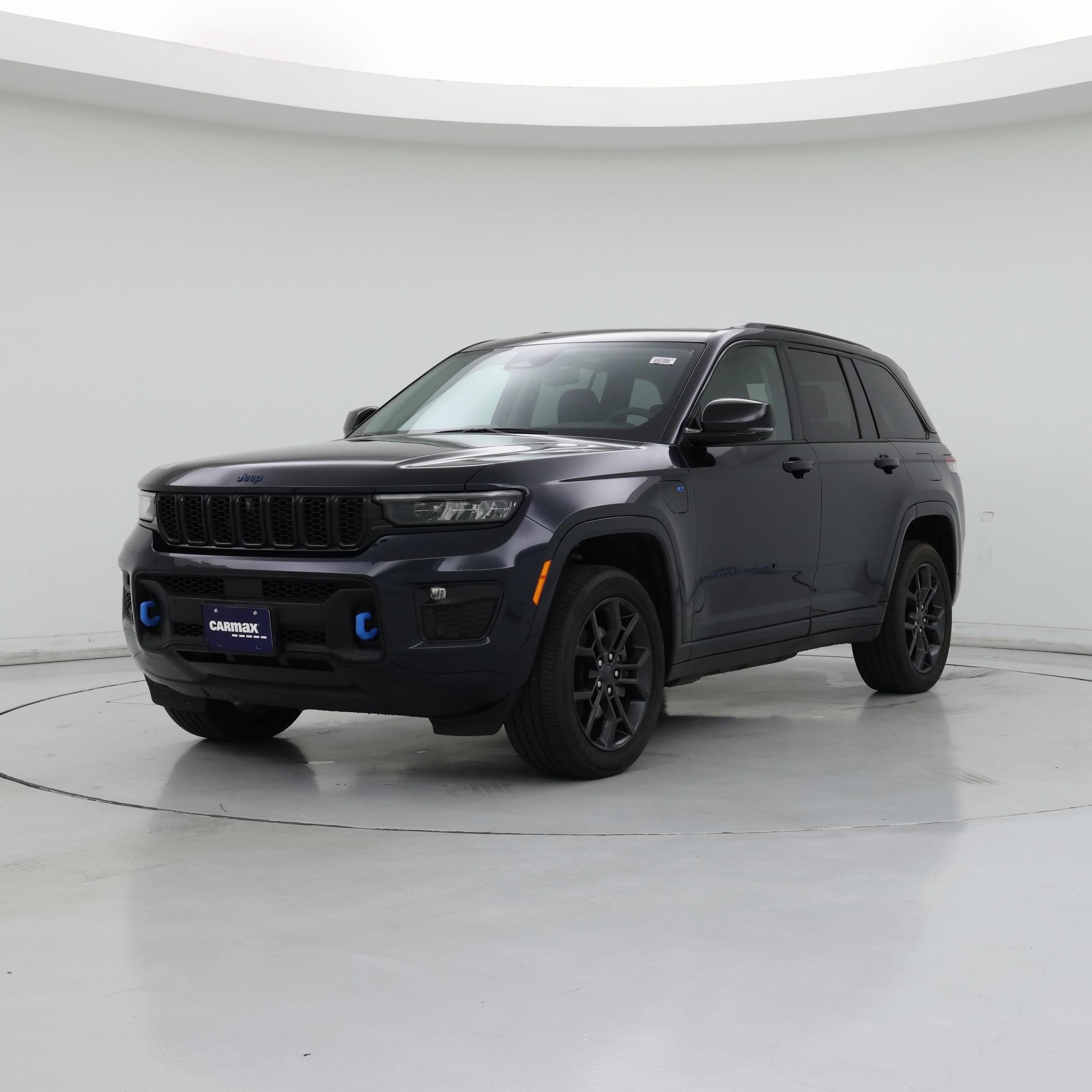 Thumbnail: 2023 Jeep Grand Cherokee - 4