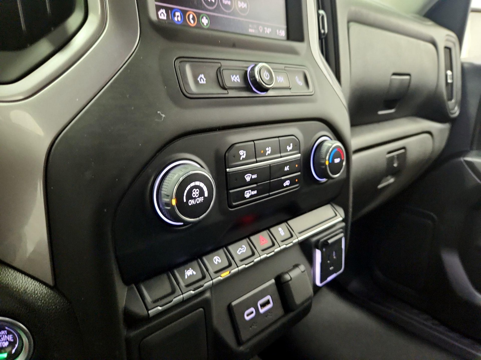 2022 Chevrolet Silverado 1500 Custom - Photo 17