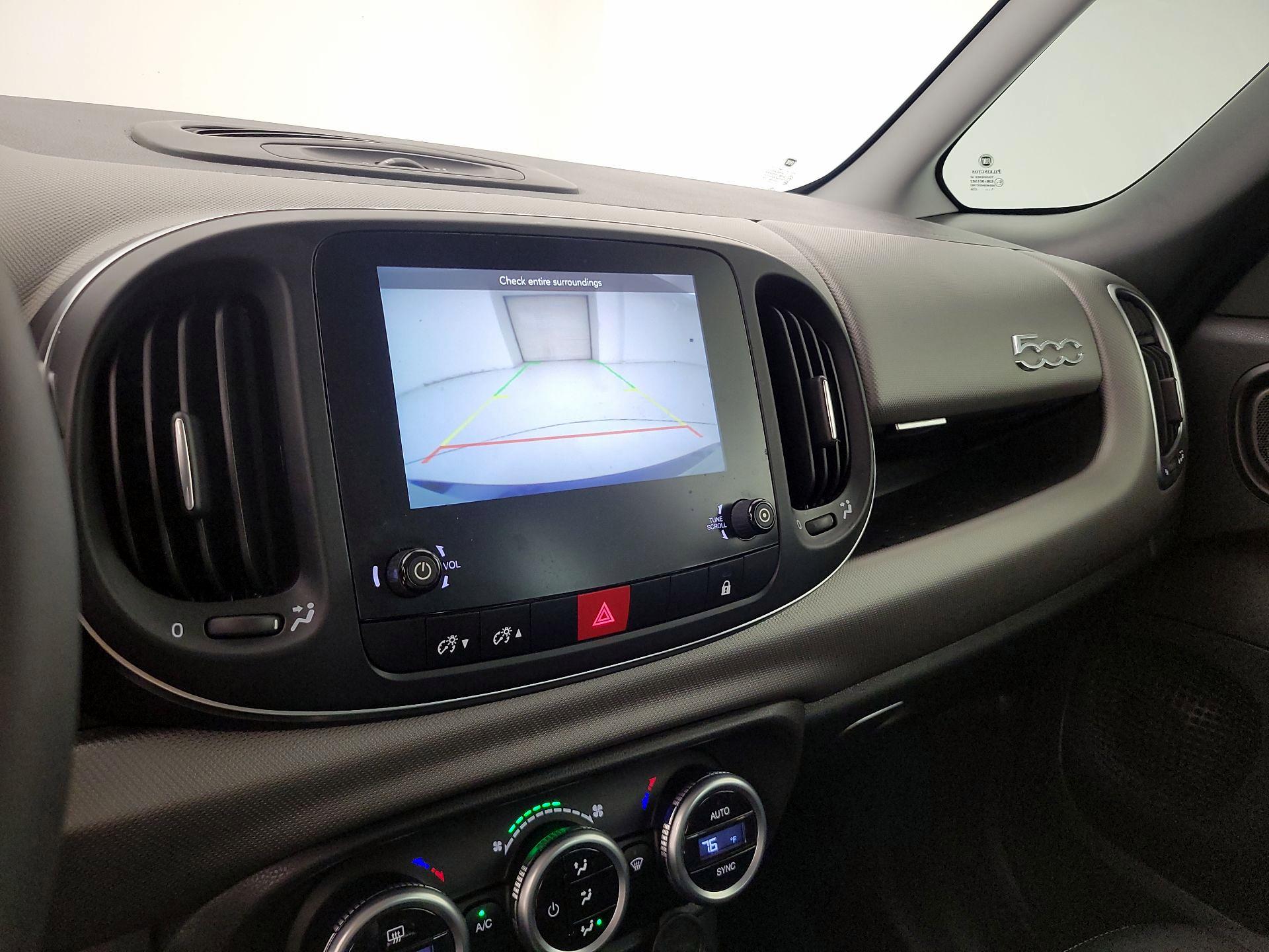 Thumbnail: 2018 Fiat 500L - 13