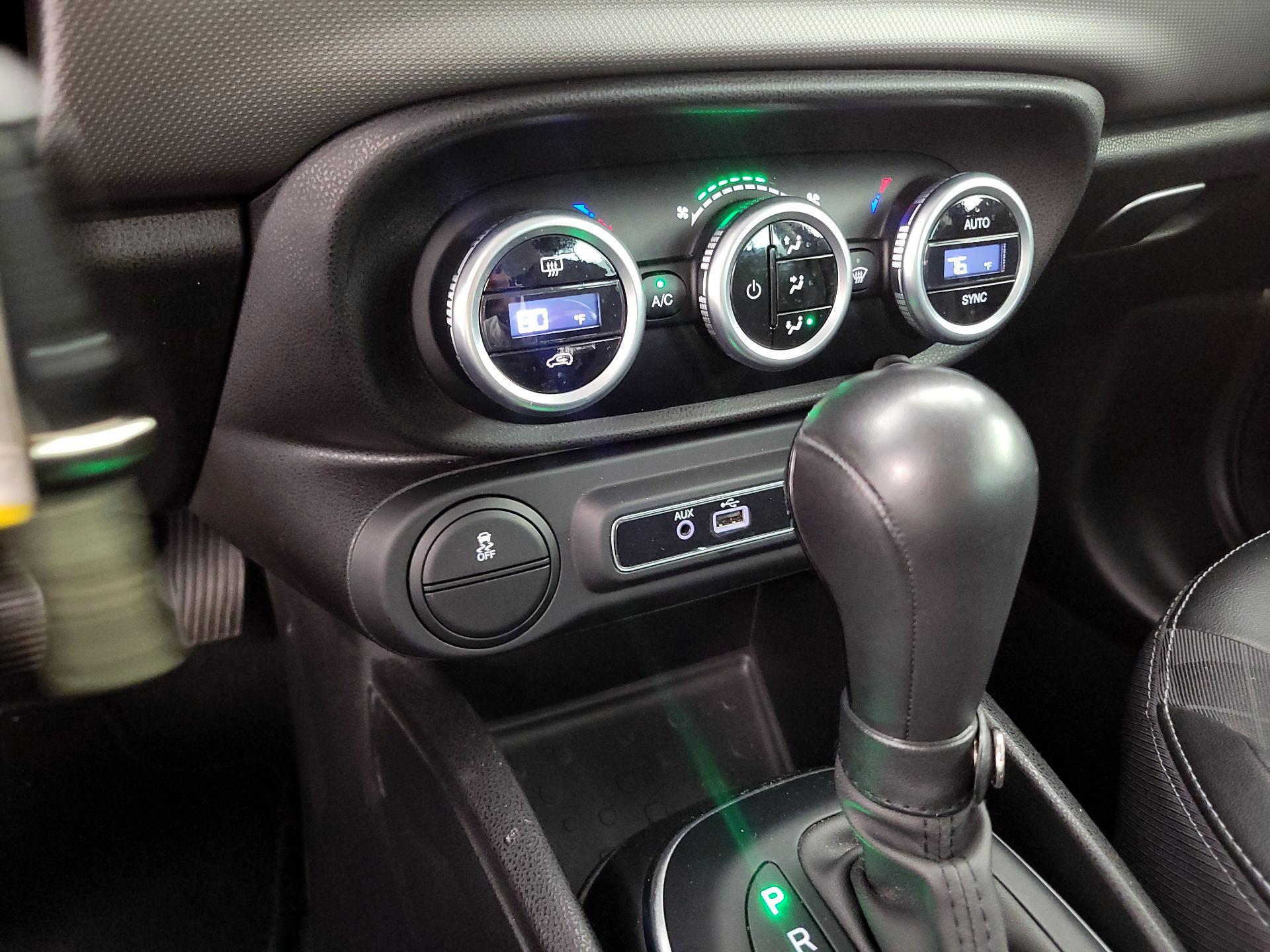 Thumbnail: 2018 Fiat 500L - 15