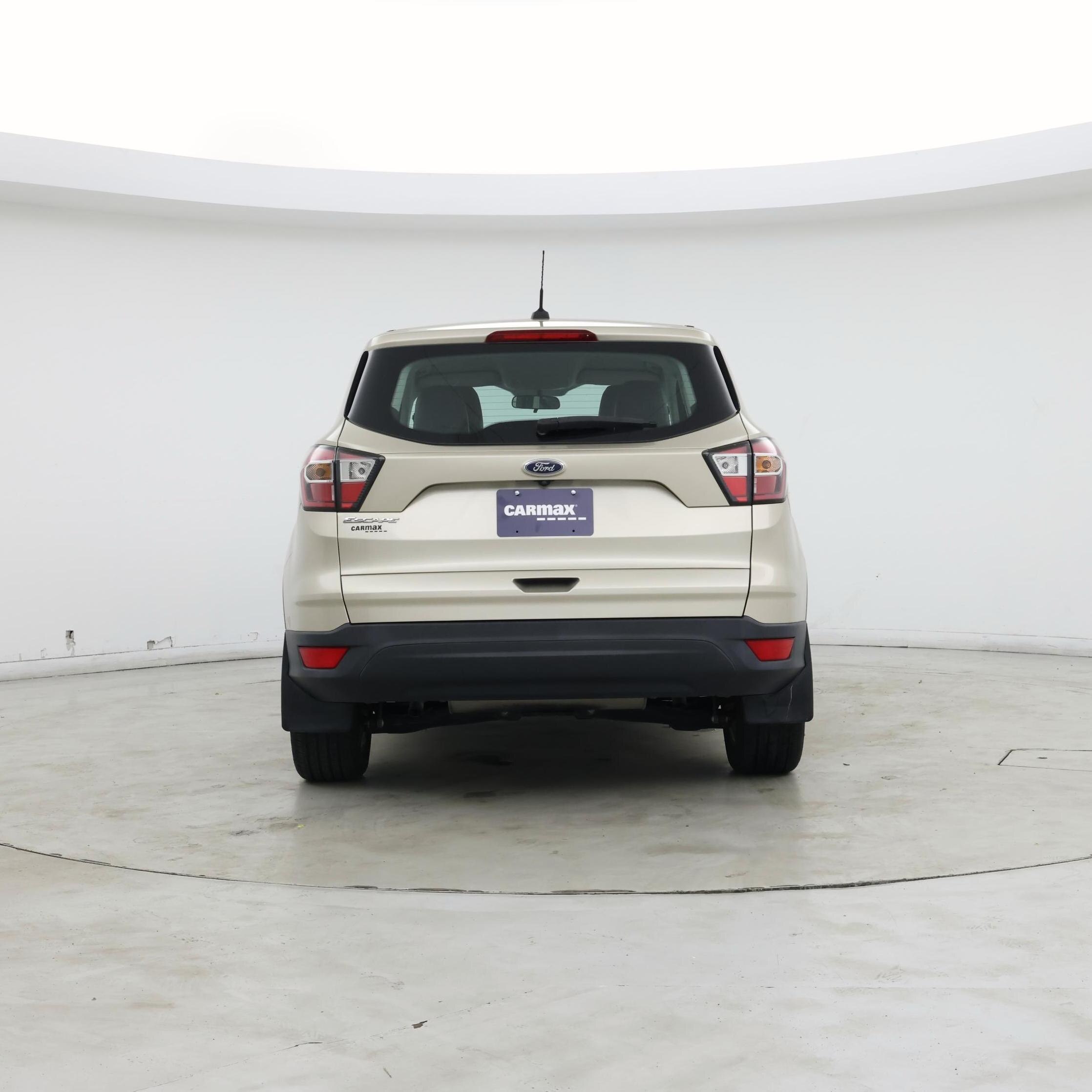 Thumbnail: 2017 Ford Escape - 6