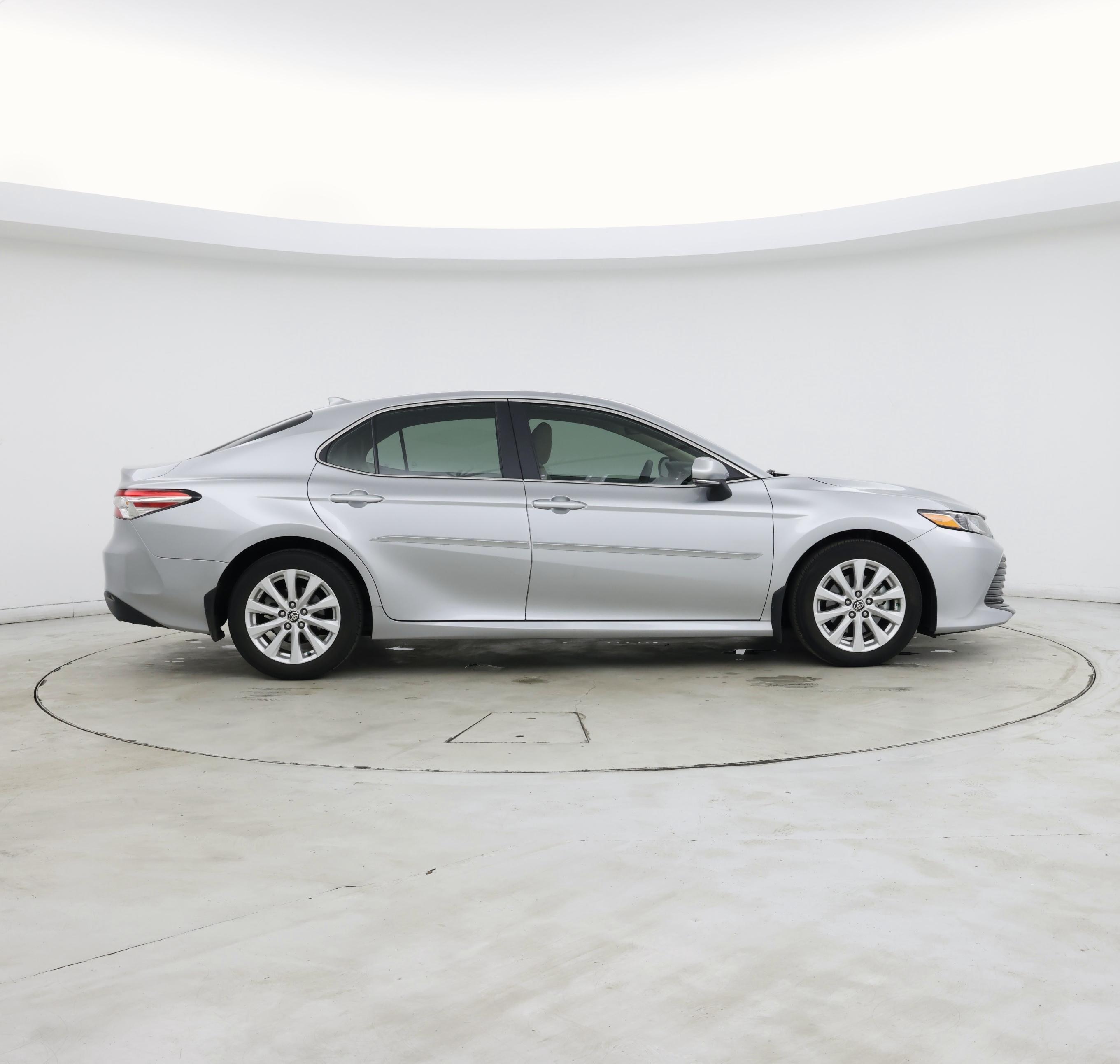 Thumbnail: 2020 Toyota Camry - 7