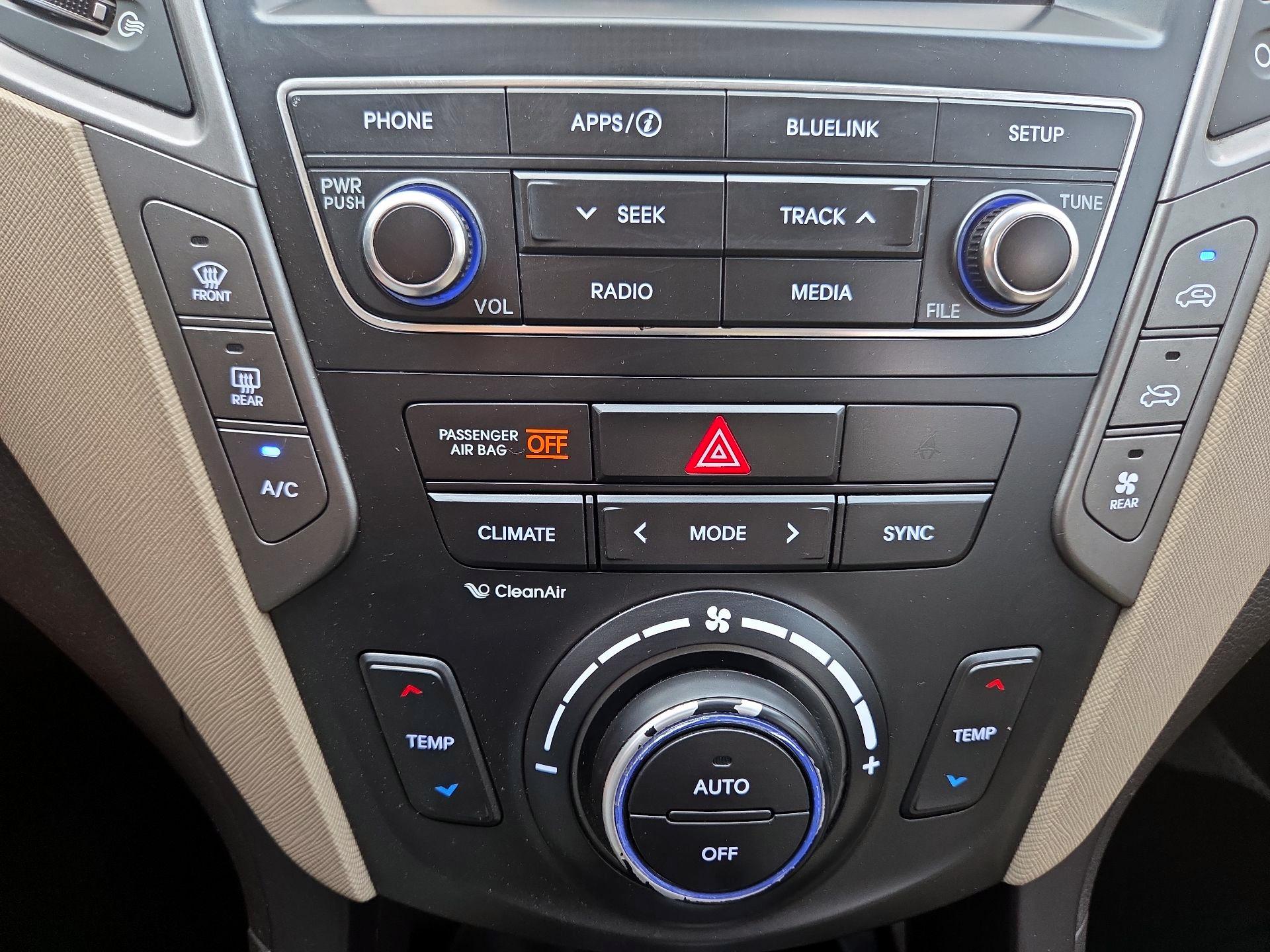 Thumbnail: 2017 Hyundai Santa Fe - 16