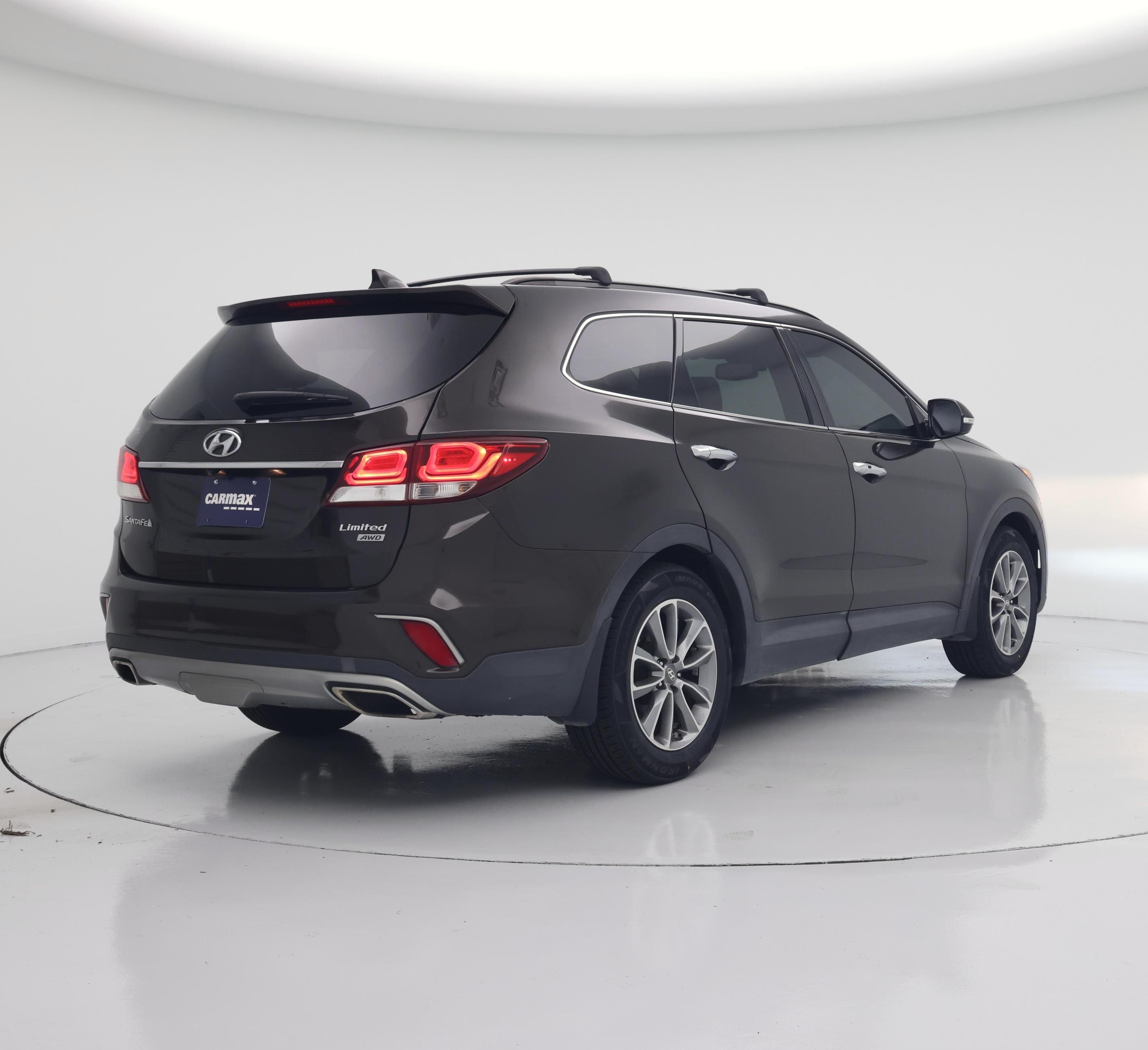 Thumbnail: 2017 Hyundai Santa Fe - 8