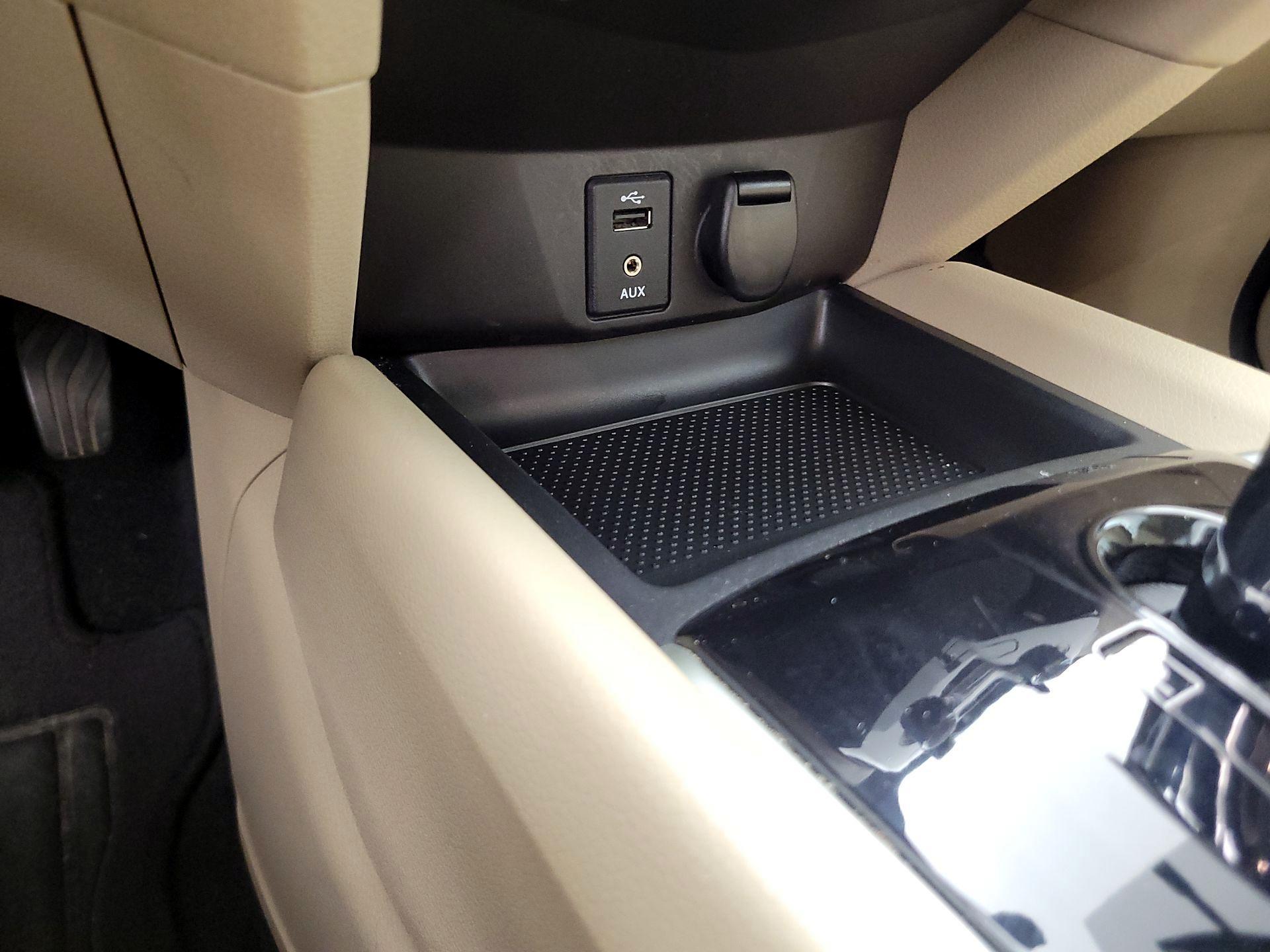 Thumbnail: 2016 Nissan Rogue - 18