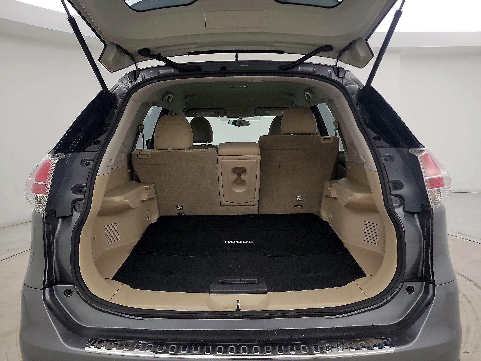 Thumbnail: 2016 Nissan Rogue - 20