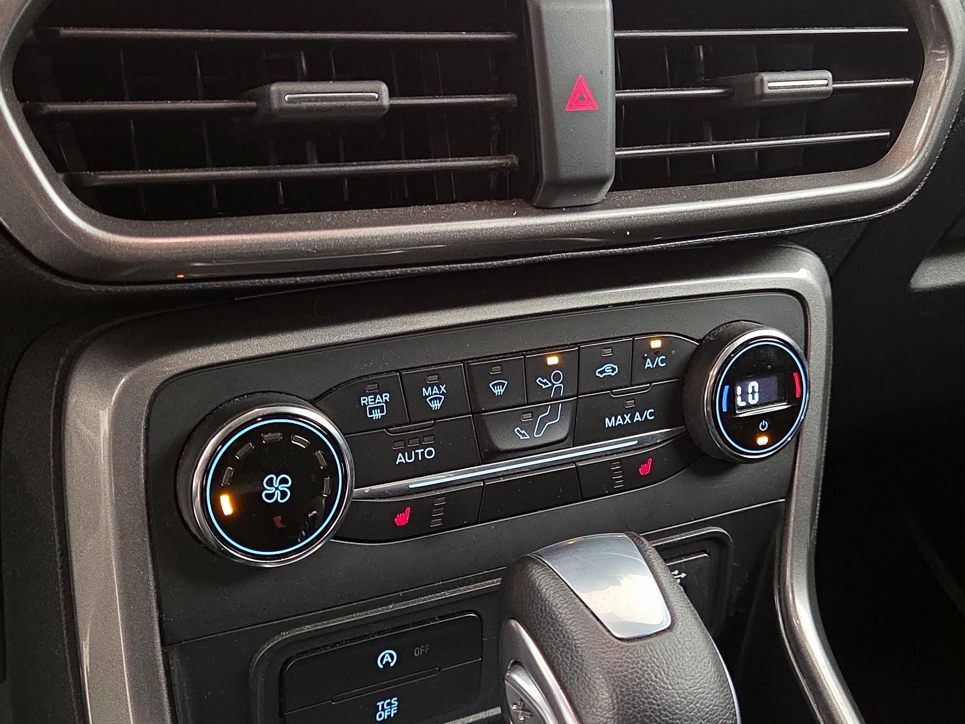 Thumbnail: 2021 Ford EcoSport - 17