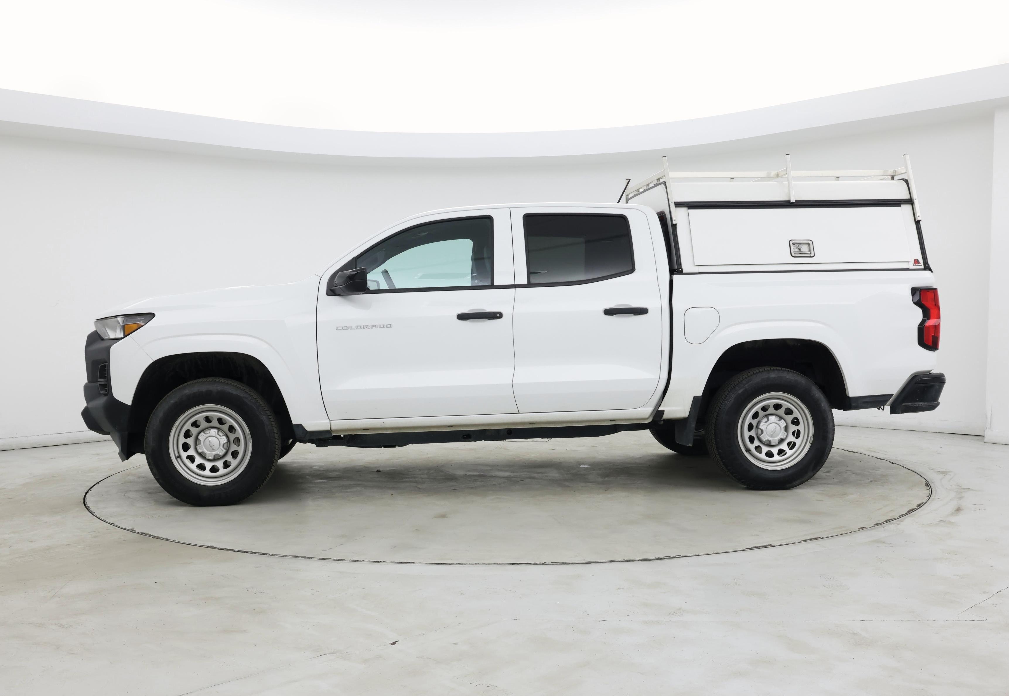 Thumbnail: 2024 Chevrolet Colorado - 3