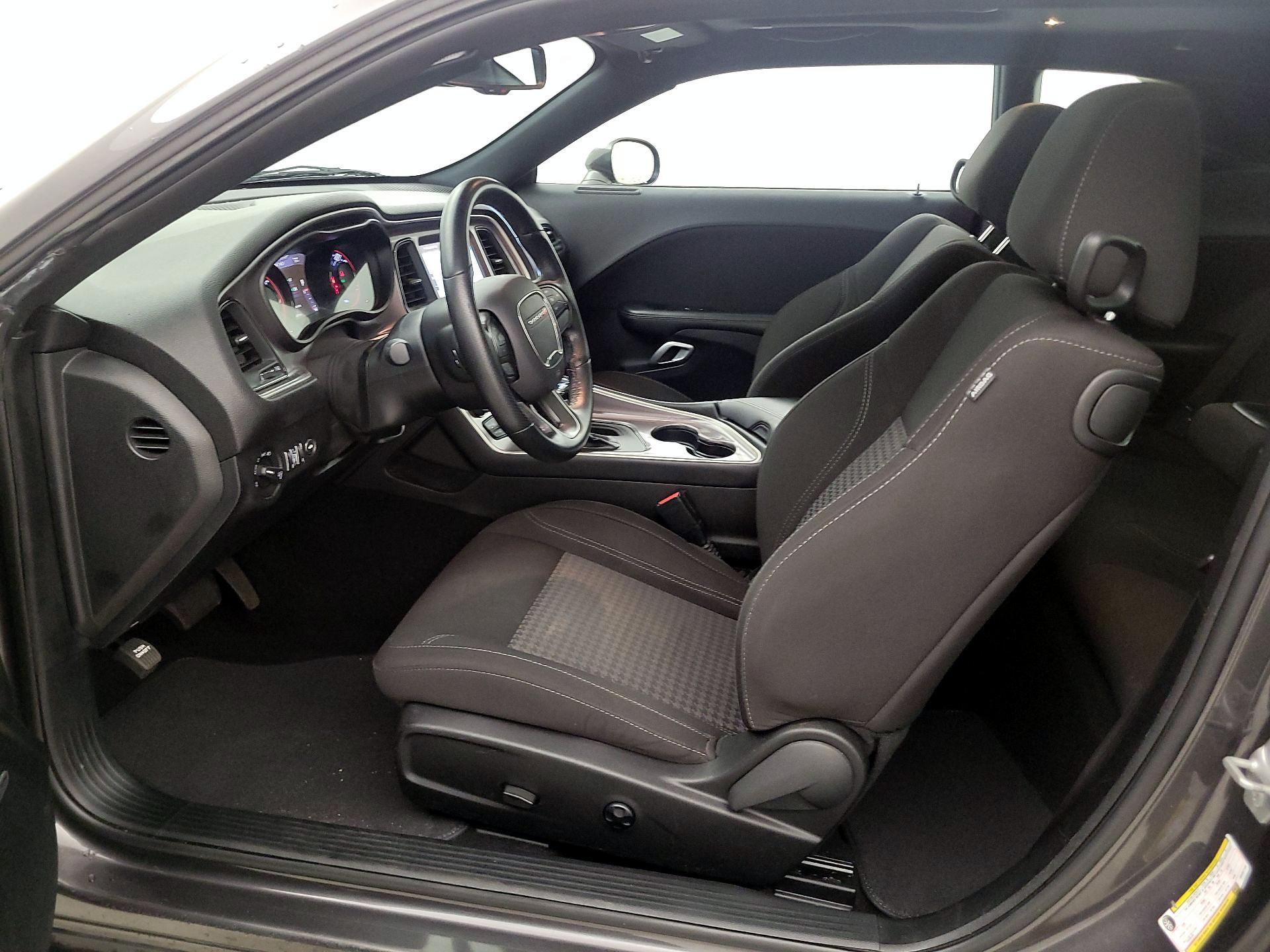 Thumbnail: 2021 Dodge Challenger - 11