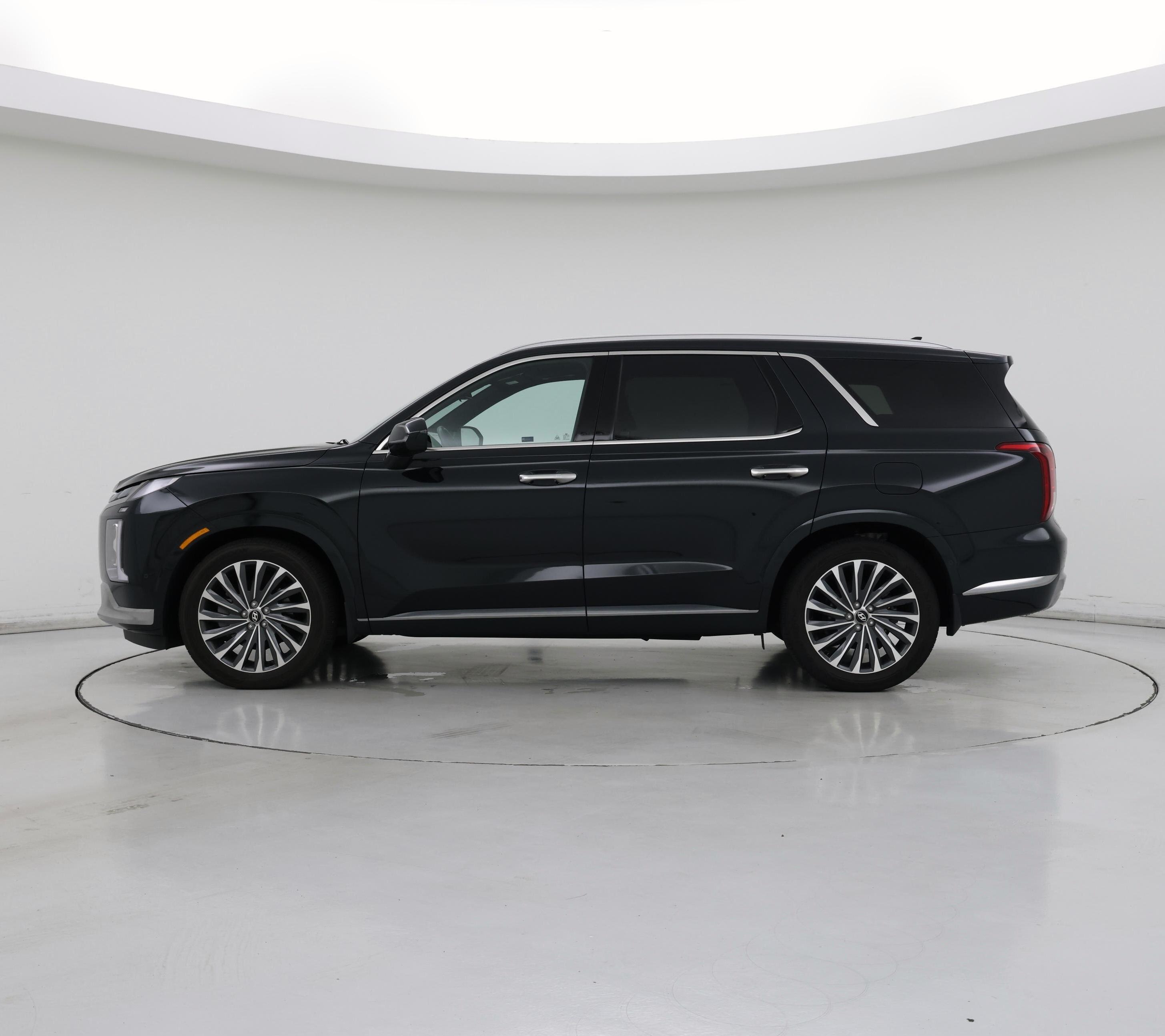 Thumbnail: 2024 Hyundai Palisade - 3