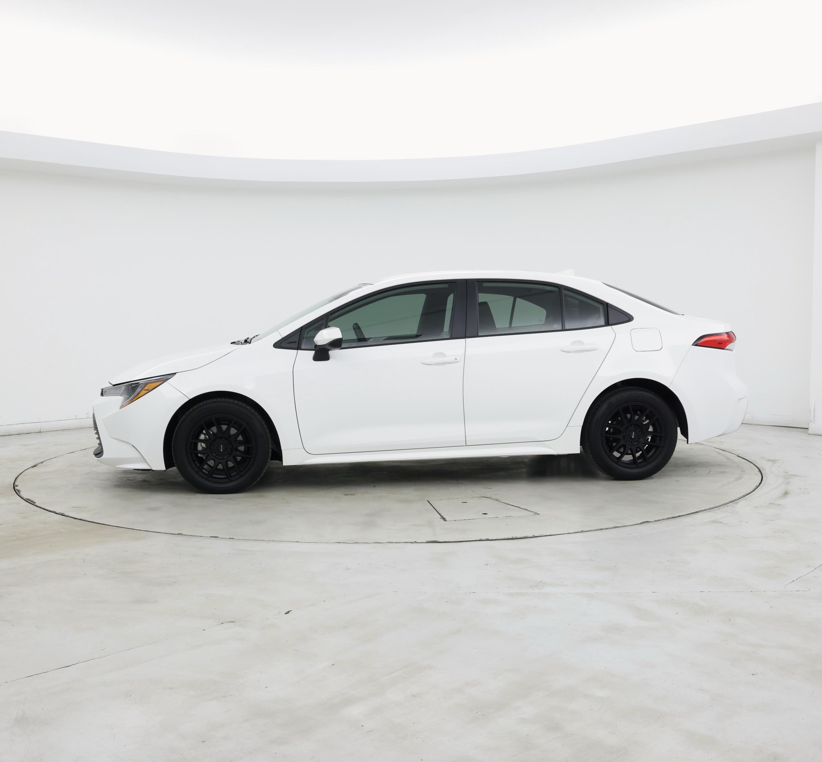 Thumbnail: 2024 Toyota Corolla - 3