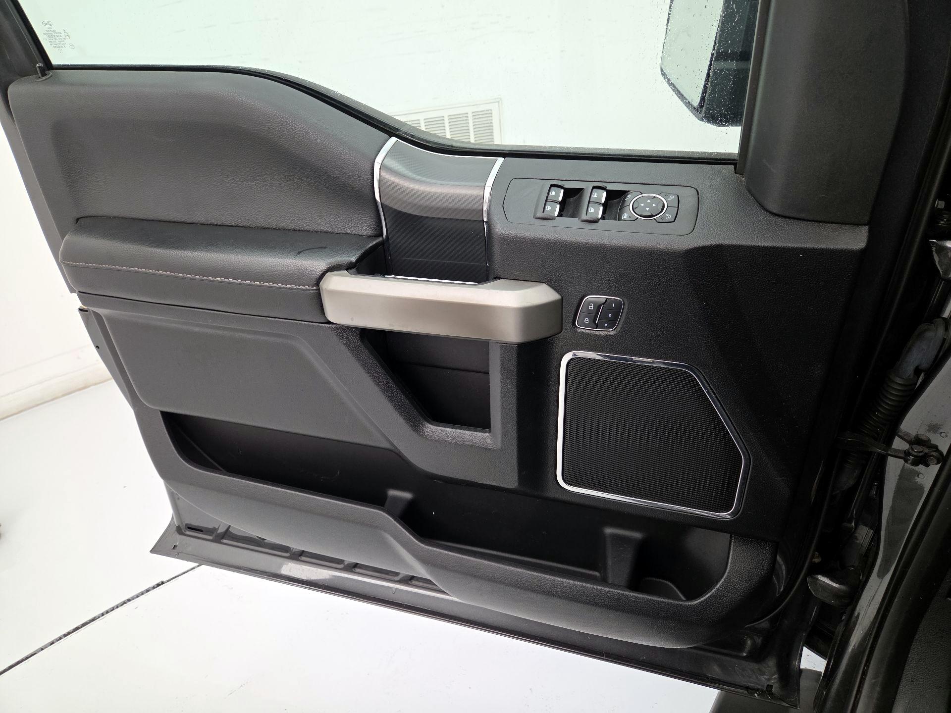 Thumbnail: 2018 Ford F-150 - 12