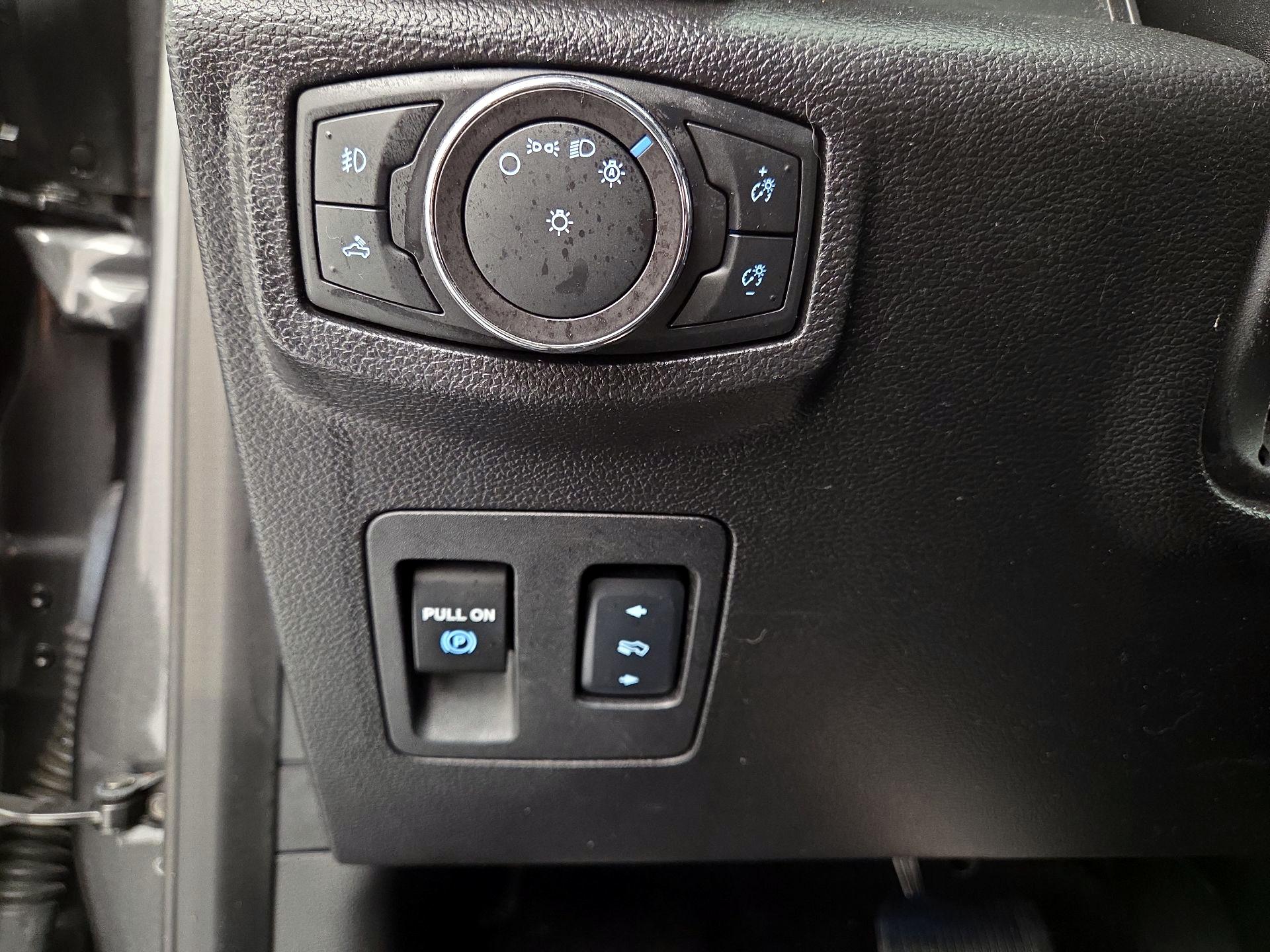 Thumbnail: 2018 Ford F-150 - 13