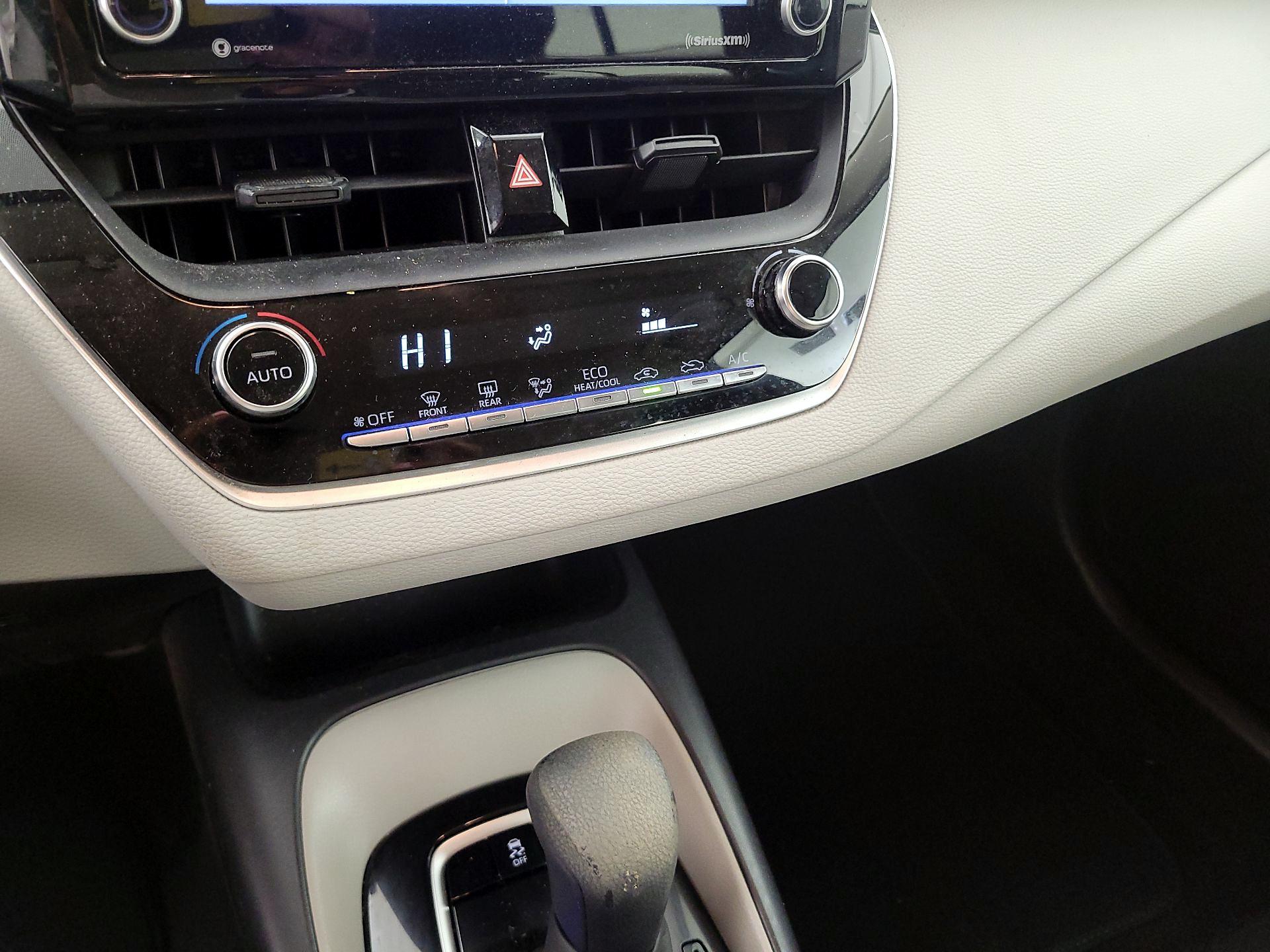 Thumbnail: 2022 Toyota Corolla - 16