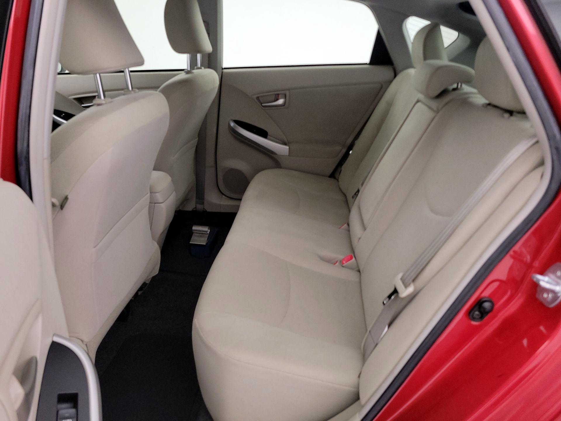 Thumbnail: 2014 Toyota Prius - 18