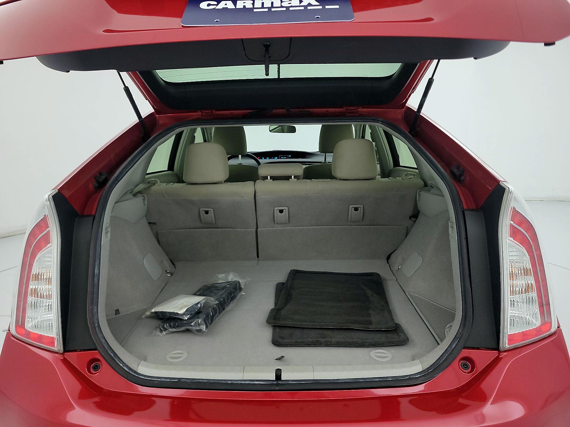 Thumbnail: 2014 Toyota Prius - 19