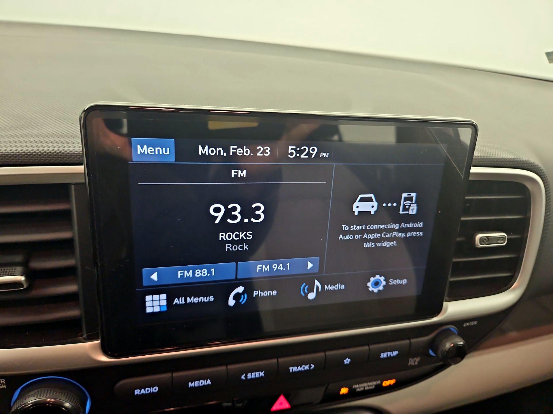 Thumbnail: 2024 Hyundai Venue - 15