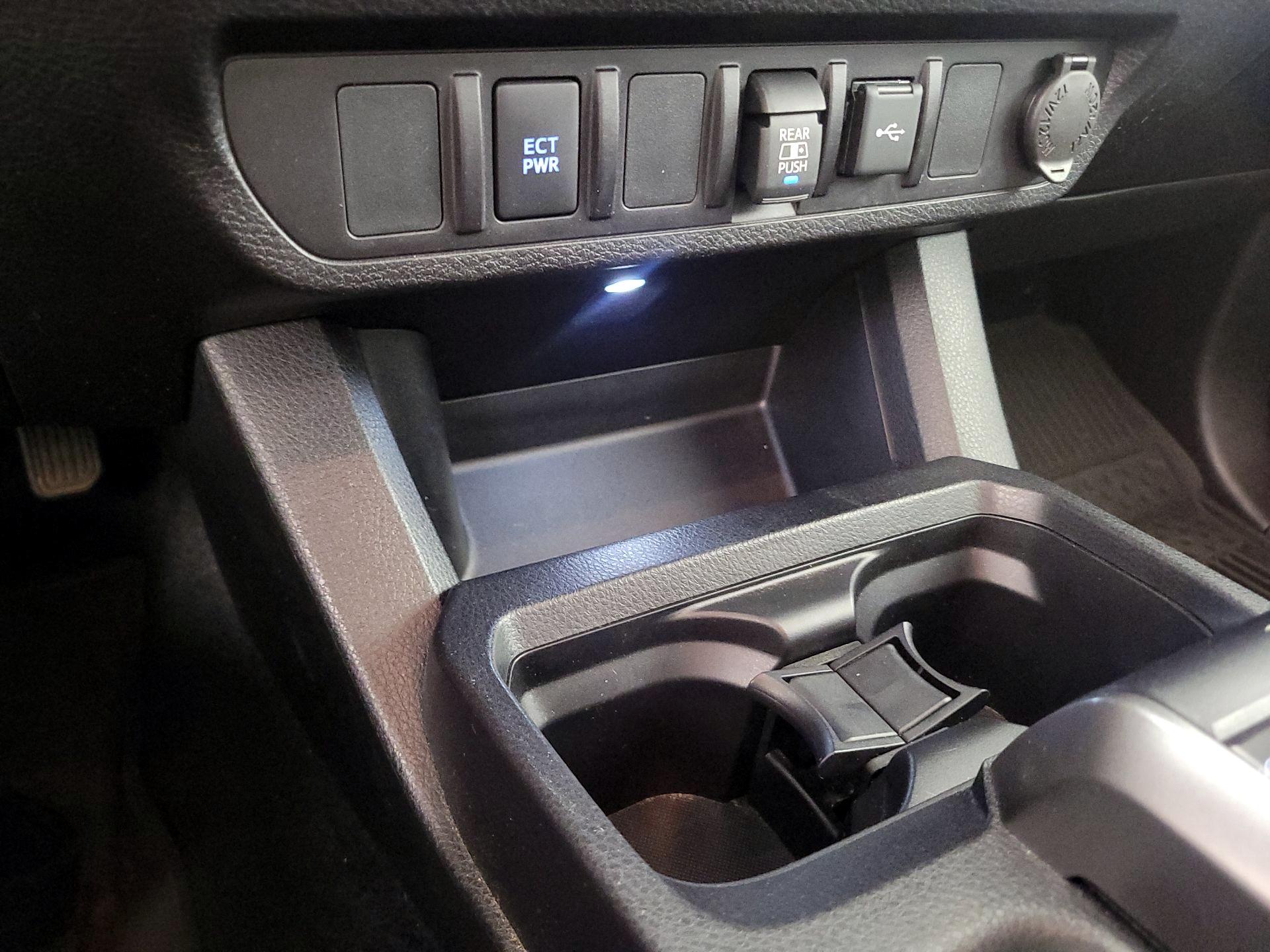 Thumbnail: 2023 Toyota Tacoma - 18