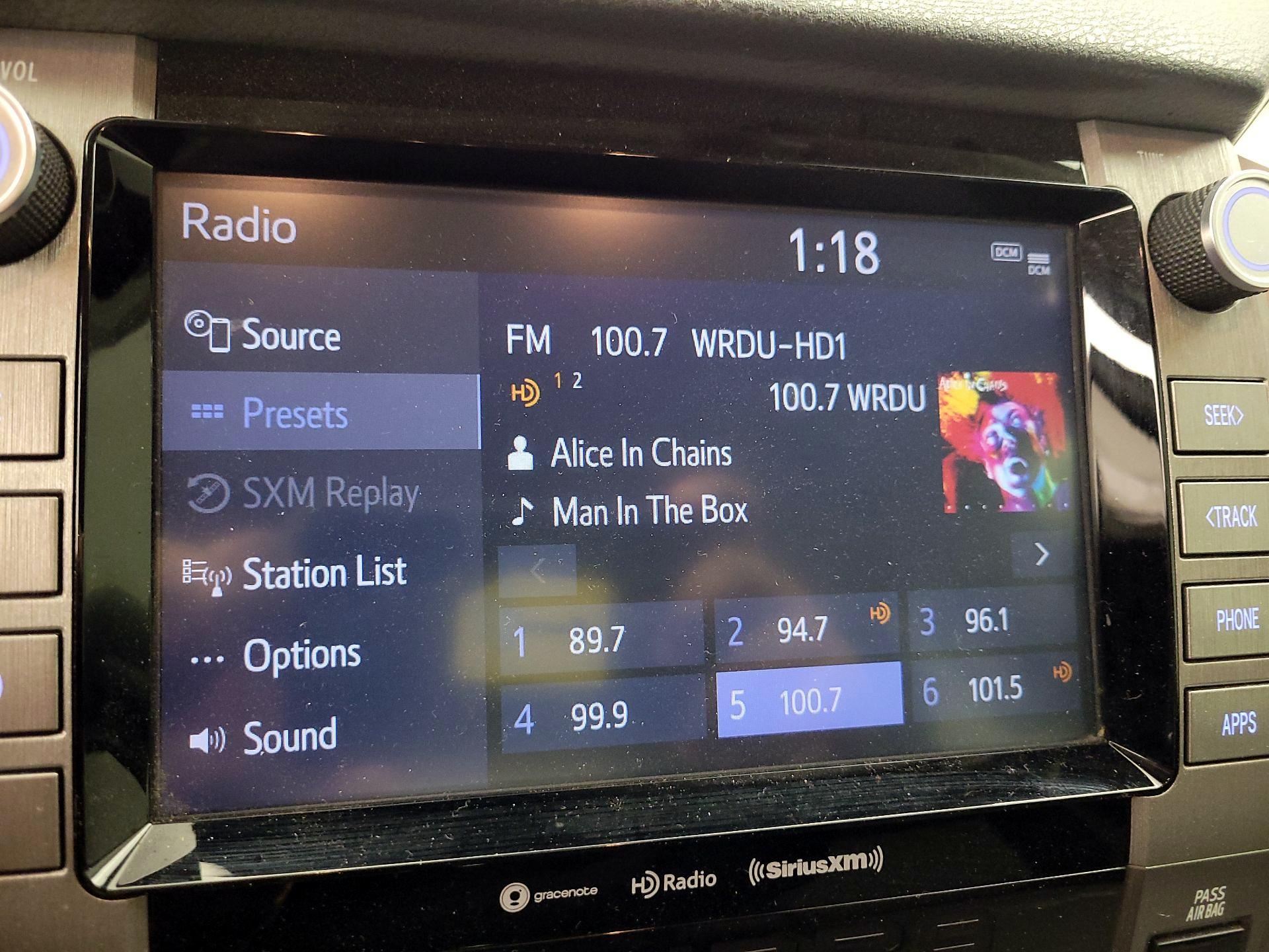 Thumbnail: 2020 Toyota Tundra - 15