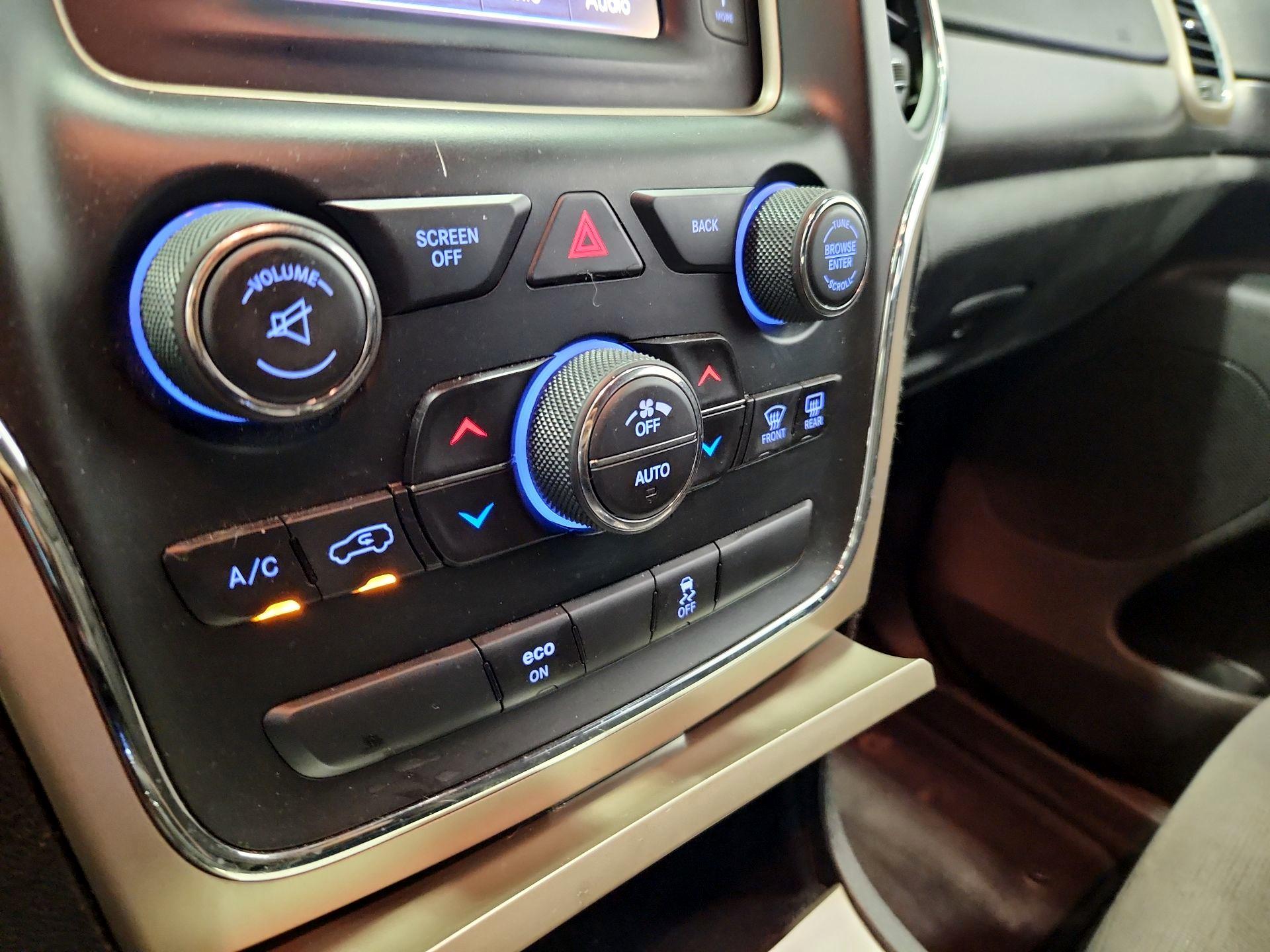 Thumbnail: 2014 Jeep Grand Cherokee - 15