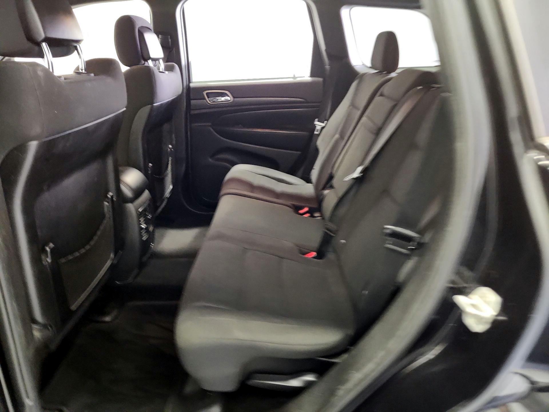 Thumbnail: 2014 Jeep Grand Cherokee - 18