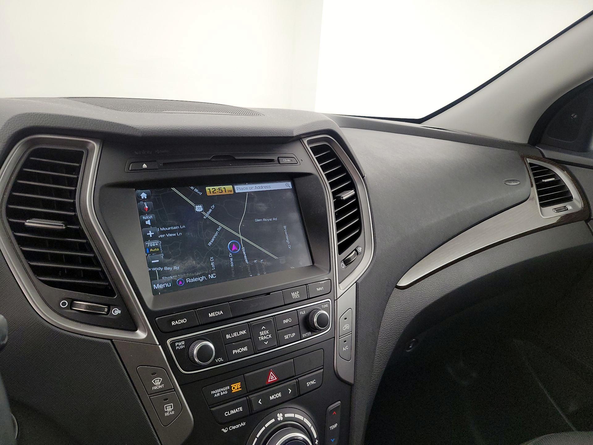 Thumbnail: 2017 Hyundai Santa Fe - 14