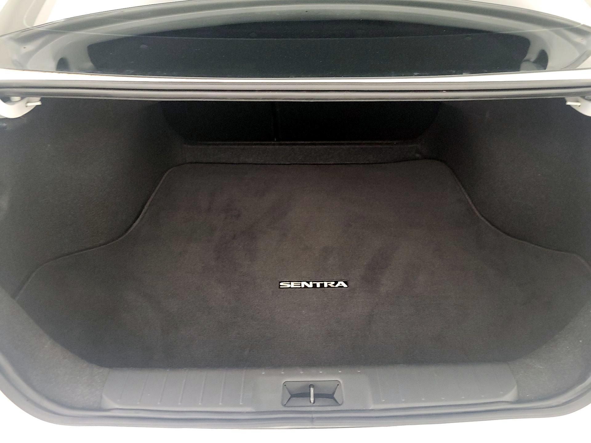 Thumbnail: 2023 Nissan Sentra - 20