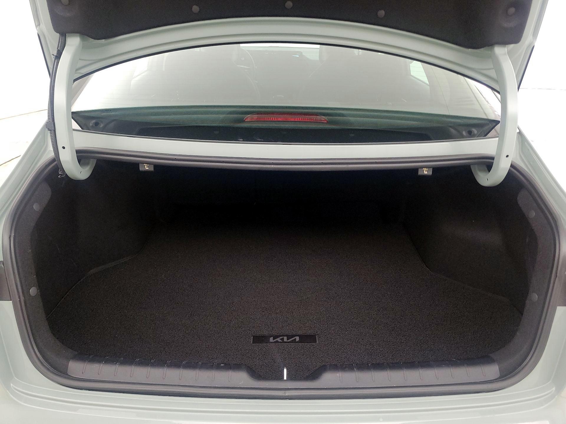 Thumbnail: 2025 Kia K4 - 20