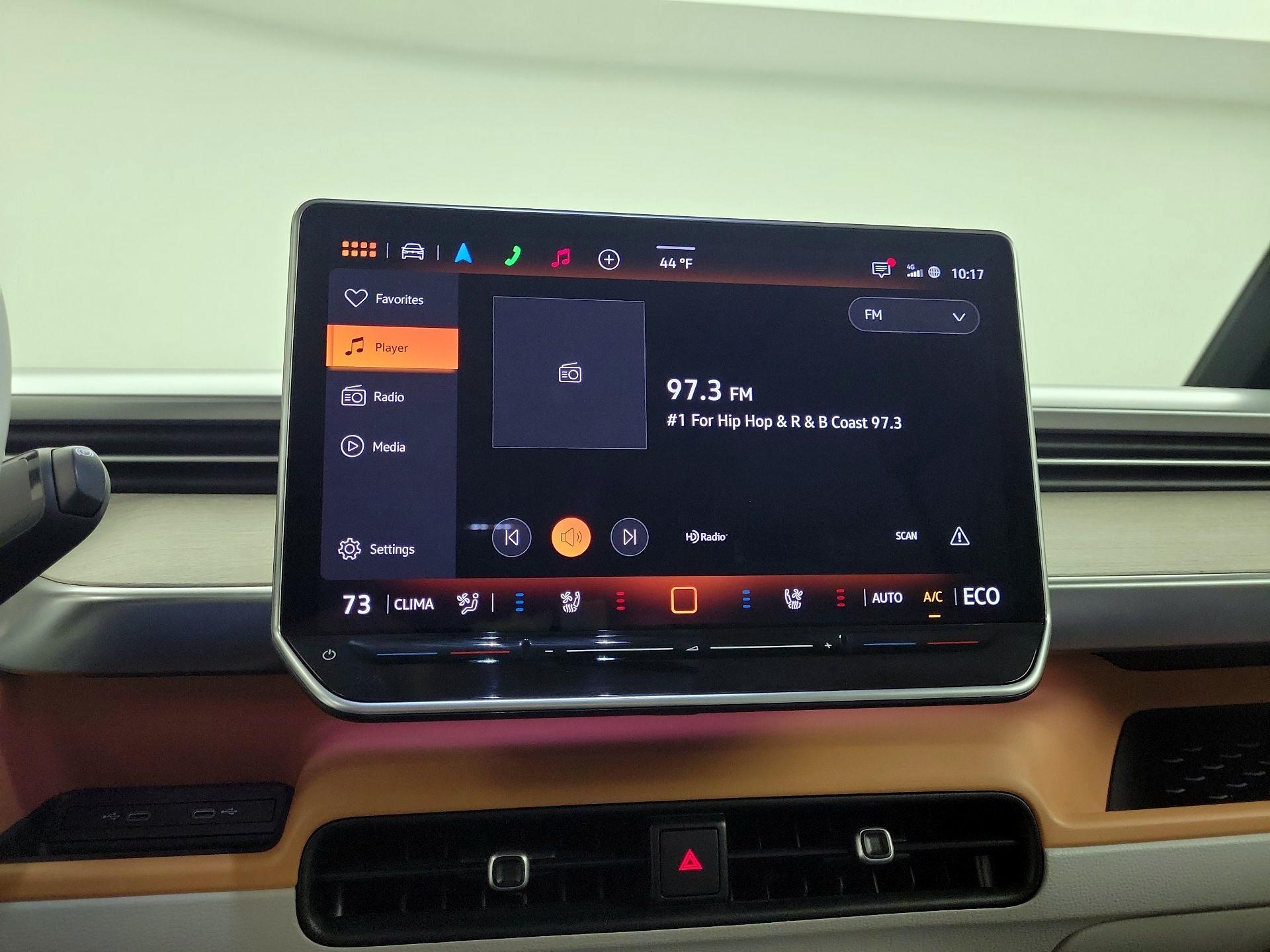 Thumbnail: 2025 Volkswagen ID.Buzz - 14