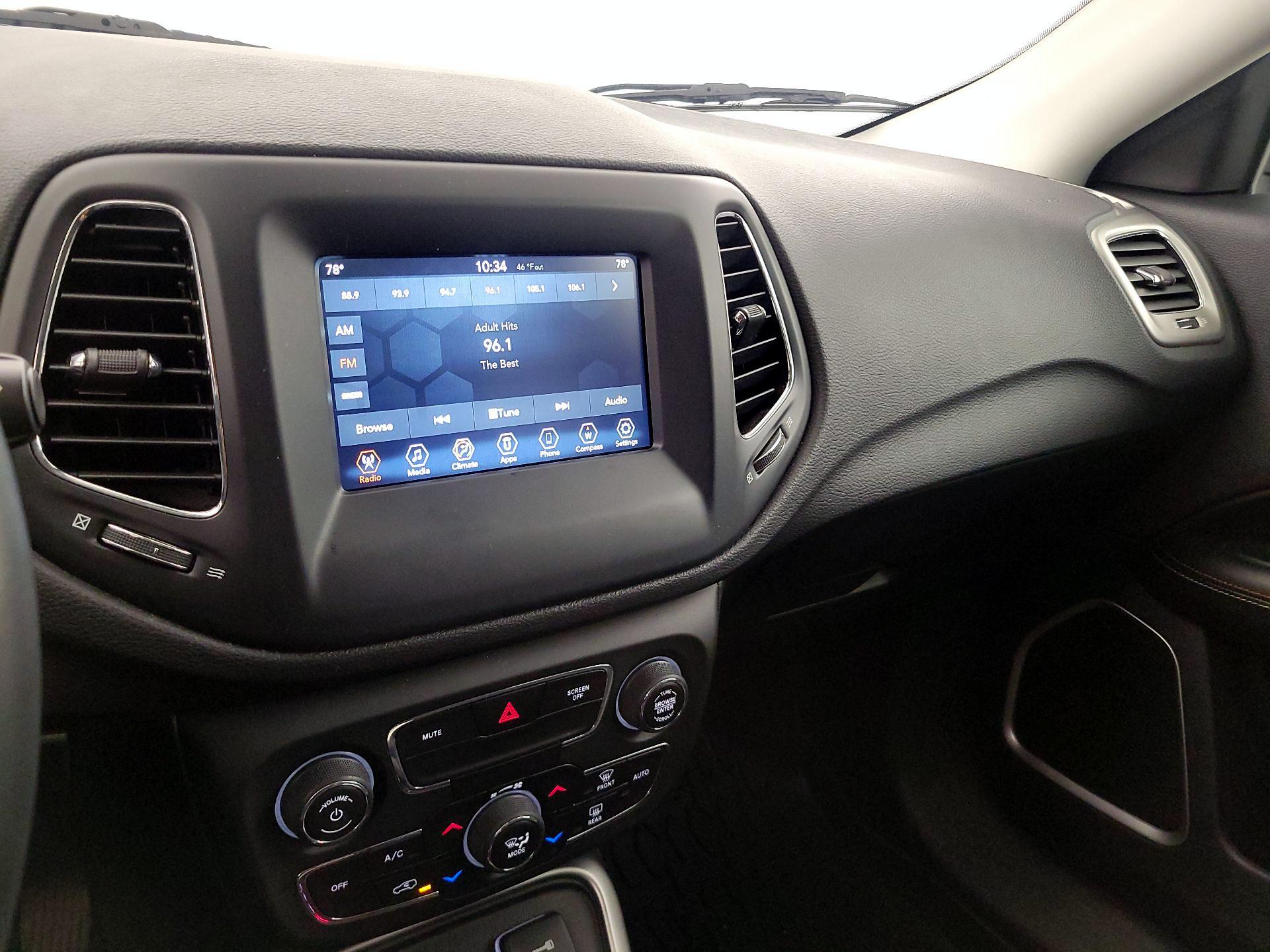 Thumbnail: 2020 Jeep Compass - 15