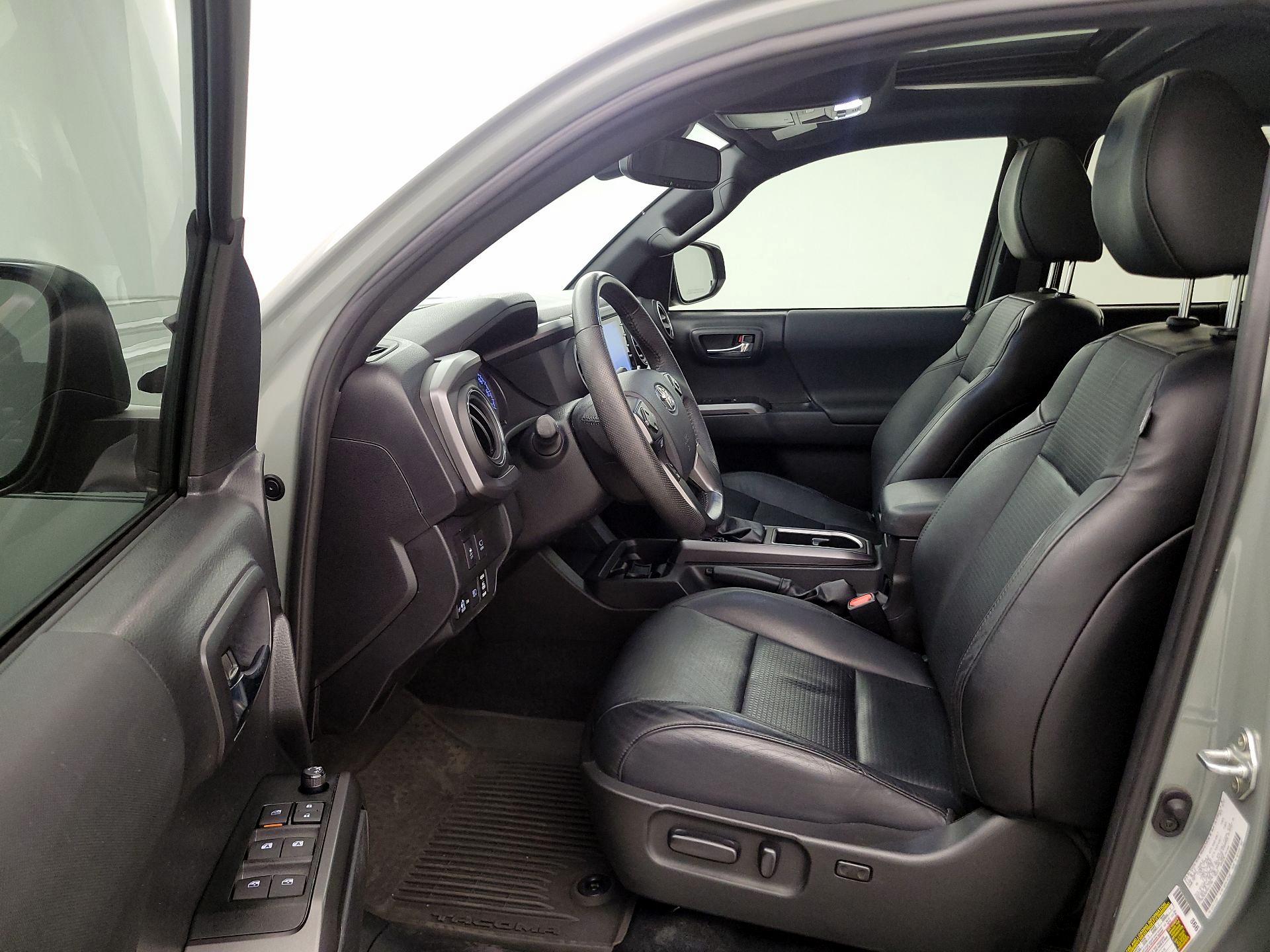 Thumbnail: 2023 Toyota Tacoma - 11