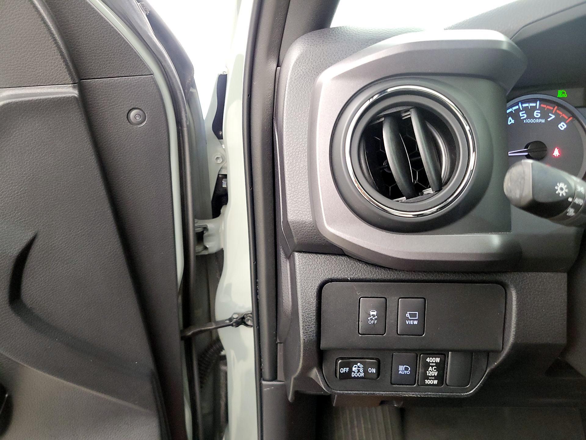 Thumbnail: 2023 Toyota Tacoma - 13