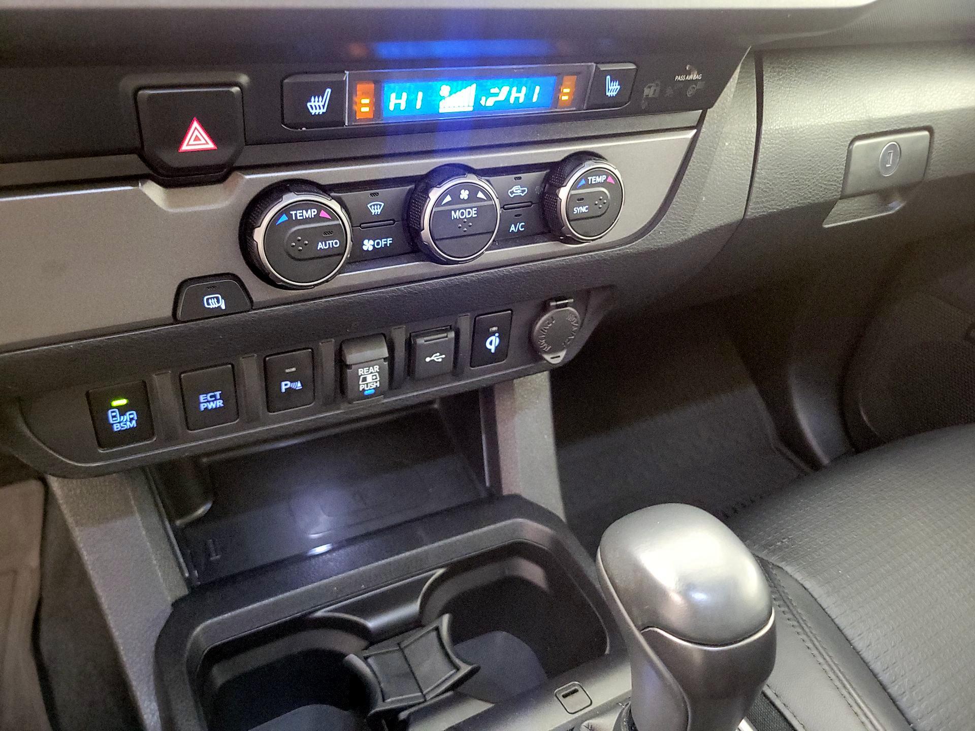 Thumbnail: 2023 Toyota Tacoma - 17