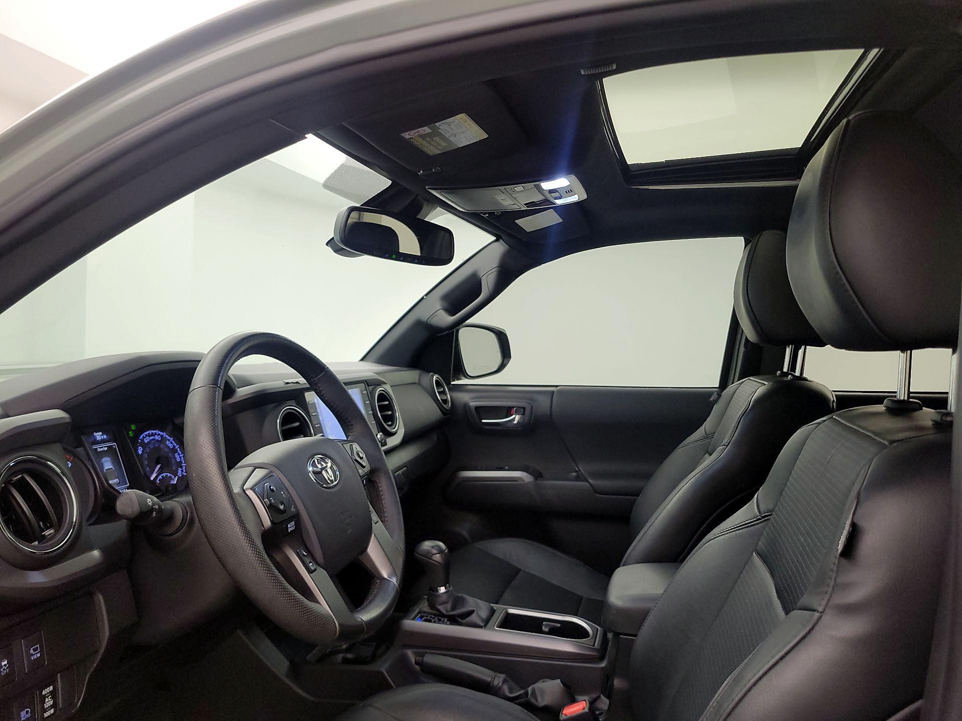 Thumbnail: 2023 Toyota Tacoma - 20